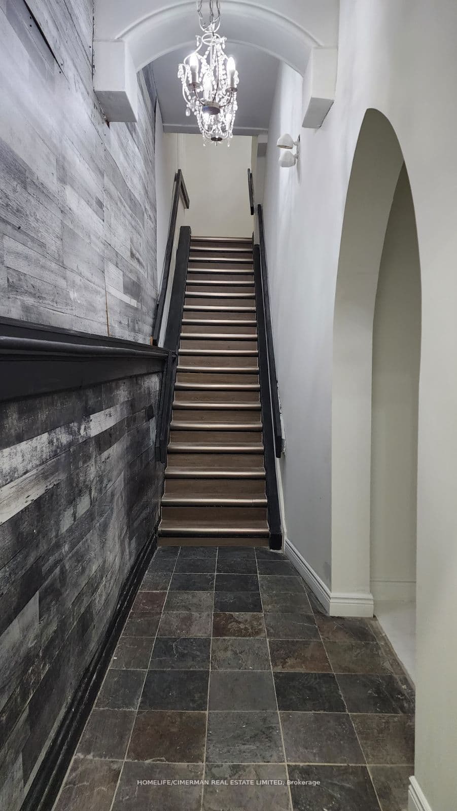 529 Yonge Street 3rd Floor, Toronto C08, ON M4Y 1Y5