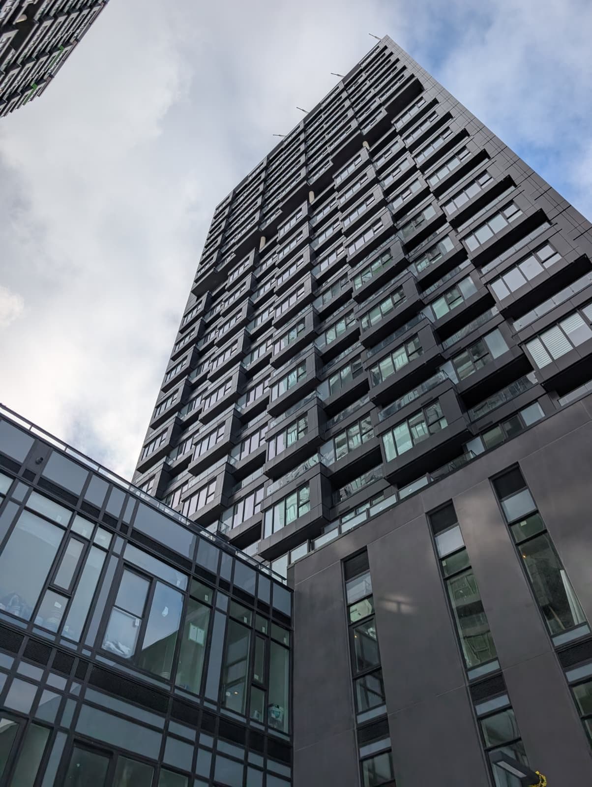 1 Quarrington Lane 1101, Toronto C13, ON M3C 0S4