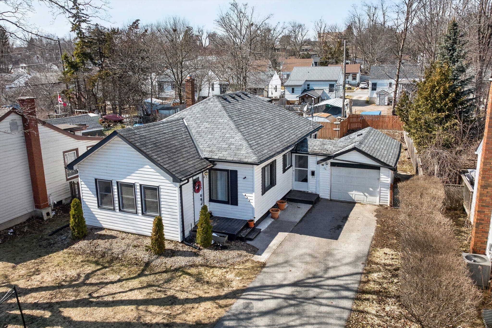 426 Wolsely Street, Peterborough, ON K9H 5A5