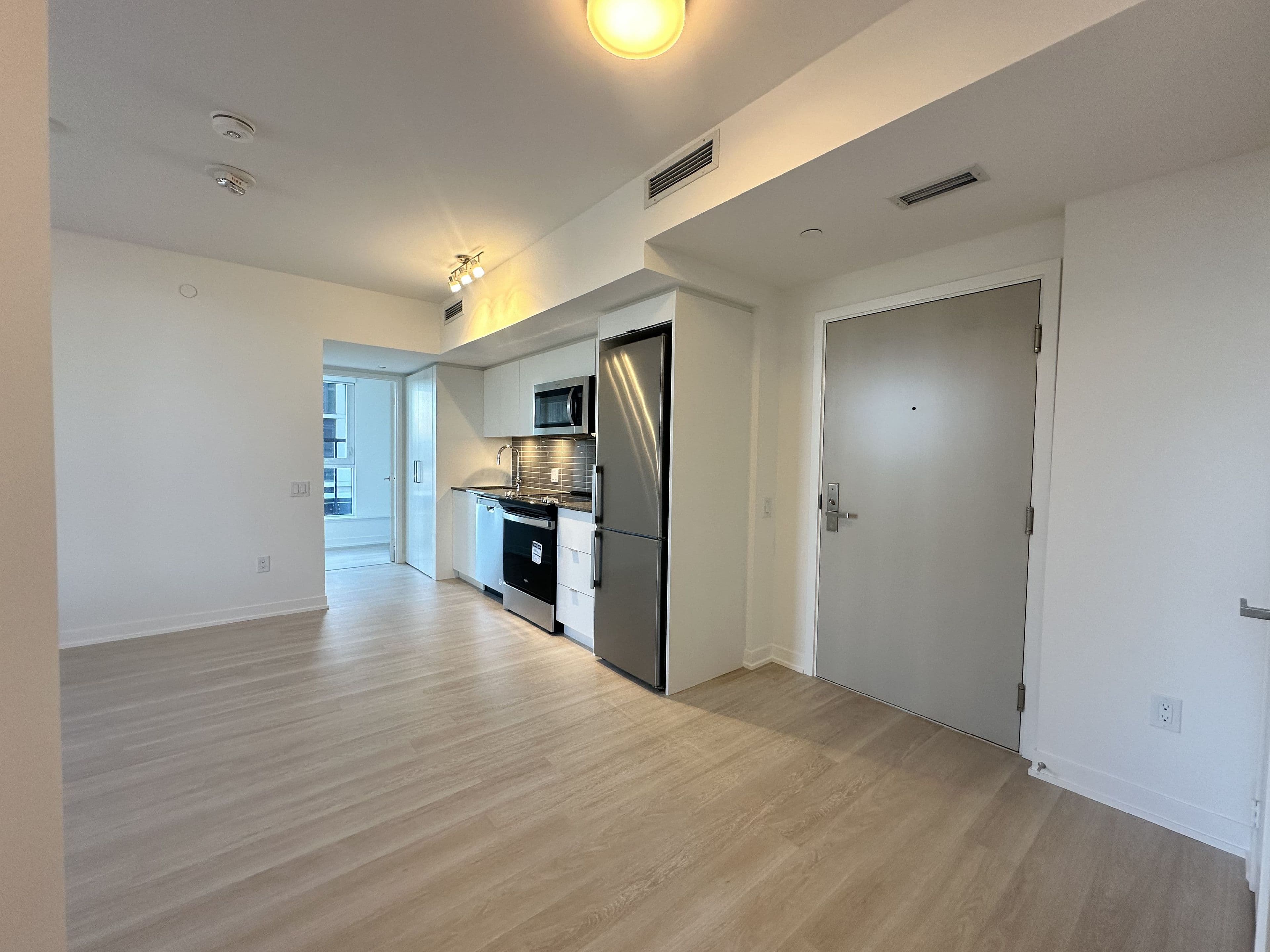 500 Wilson Avenue 308, Toronto C06, ON M3H 0E5