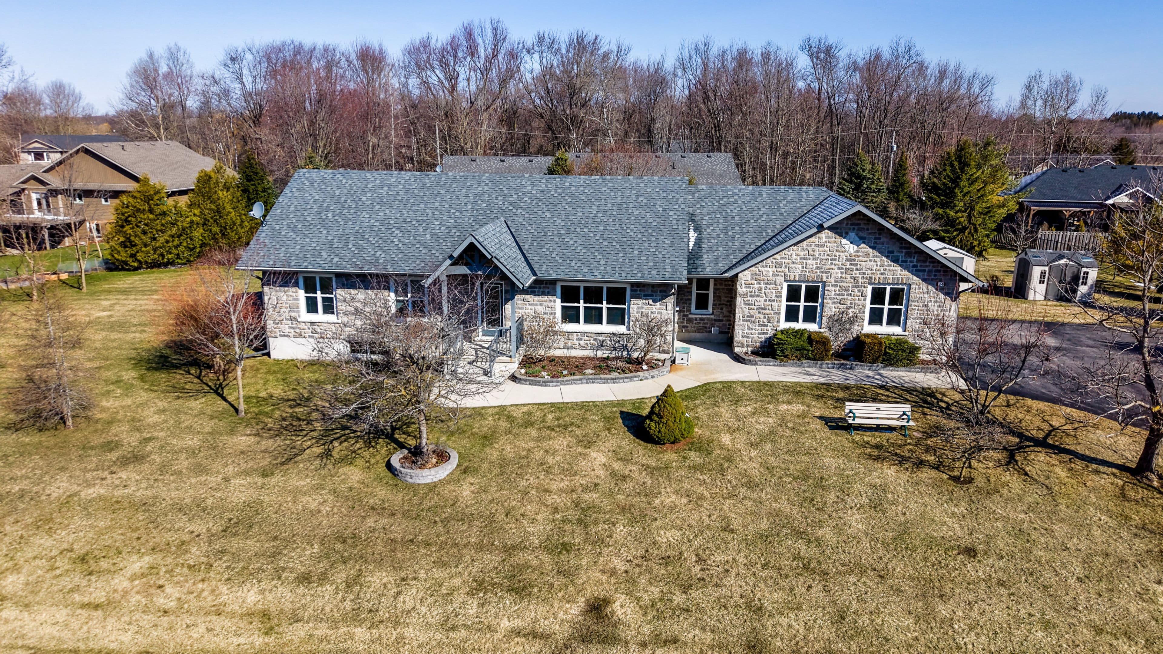 34 Regency Drive, Minto, ON N0G 1M0