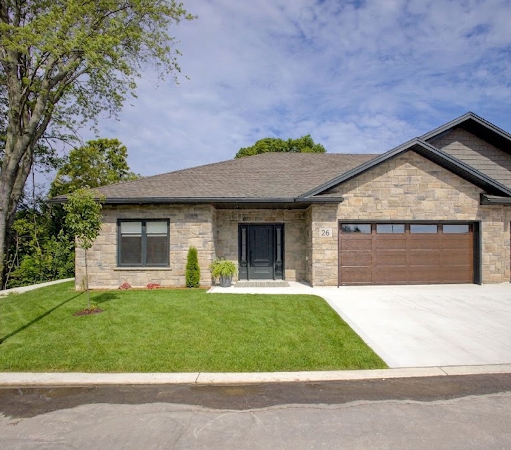 1182 Queen Street 26, Kincardine, ON N2Z 1G4