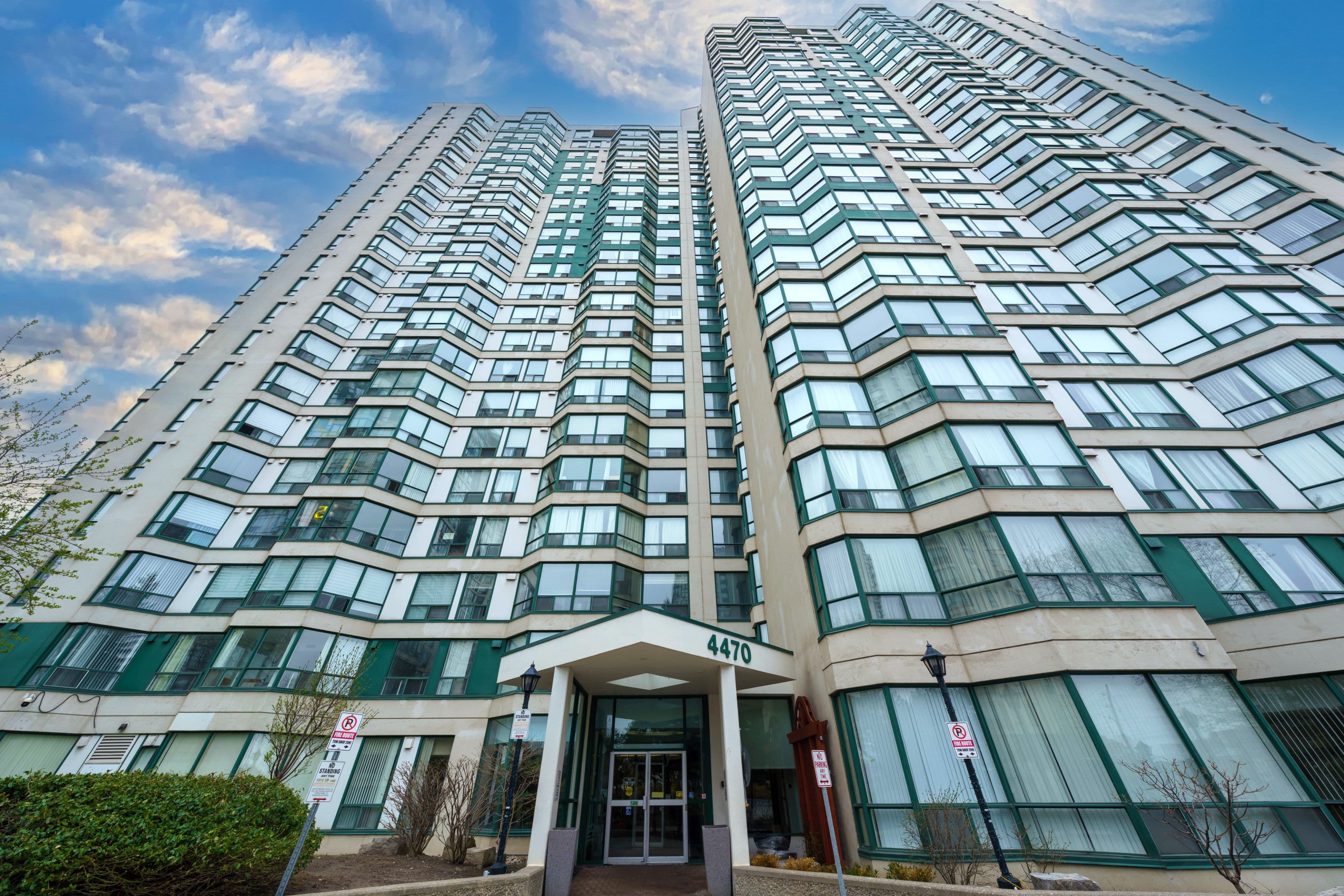 4470 Tucana Court 2104, Mississauga, ON L5R 3K8