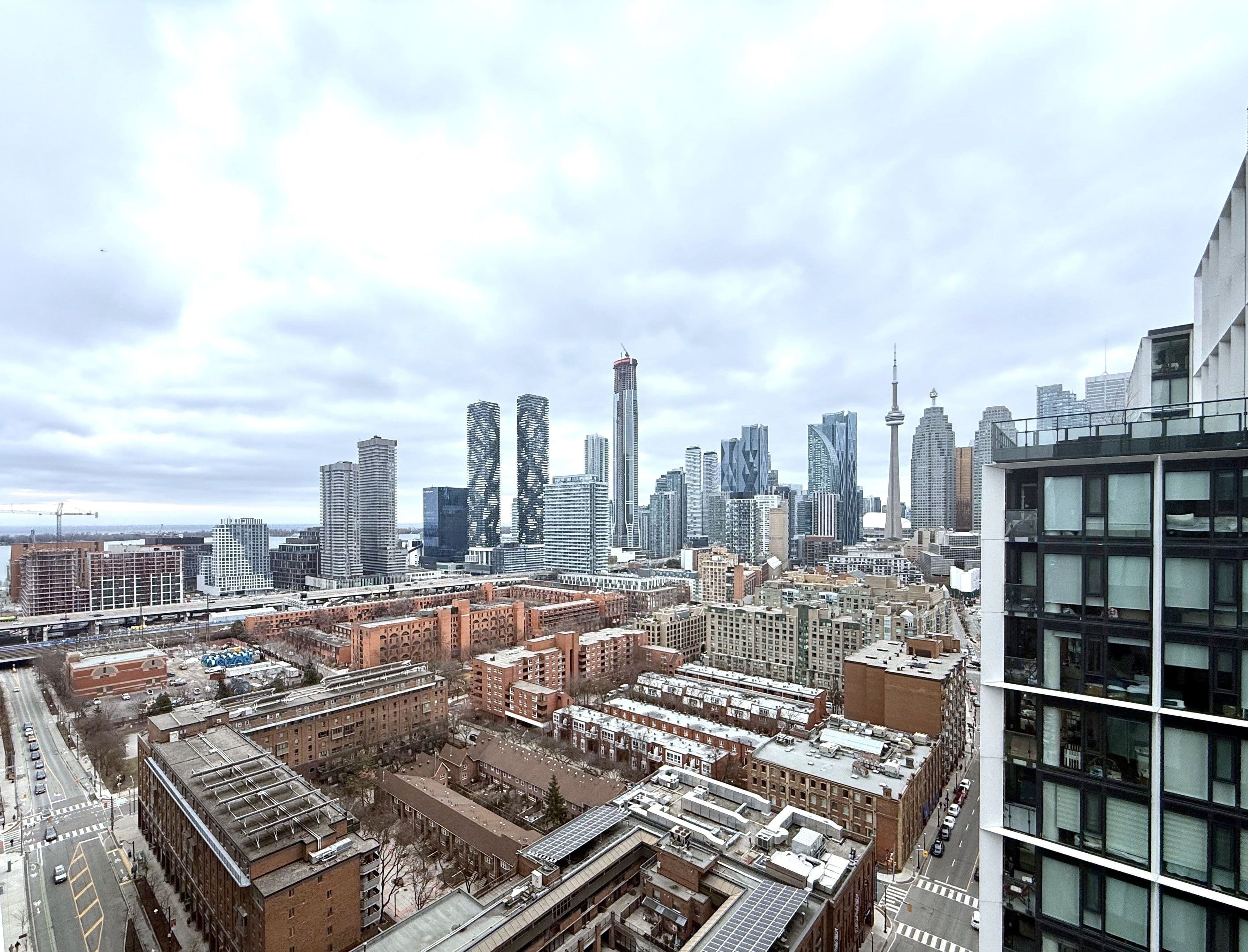 180 Front Street E 2610, Toronto C08, ON M5A 0A9