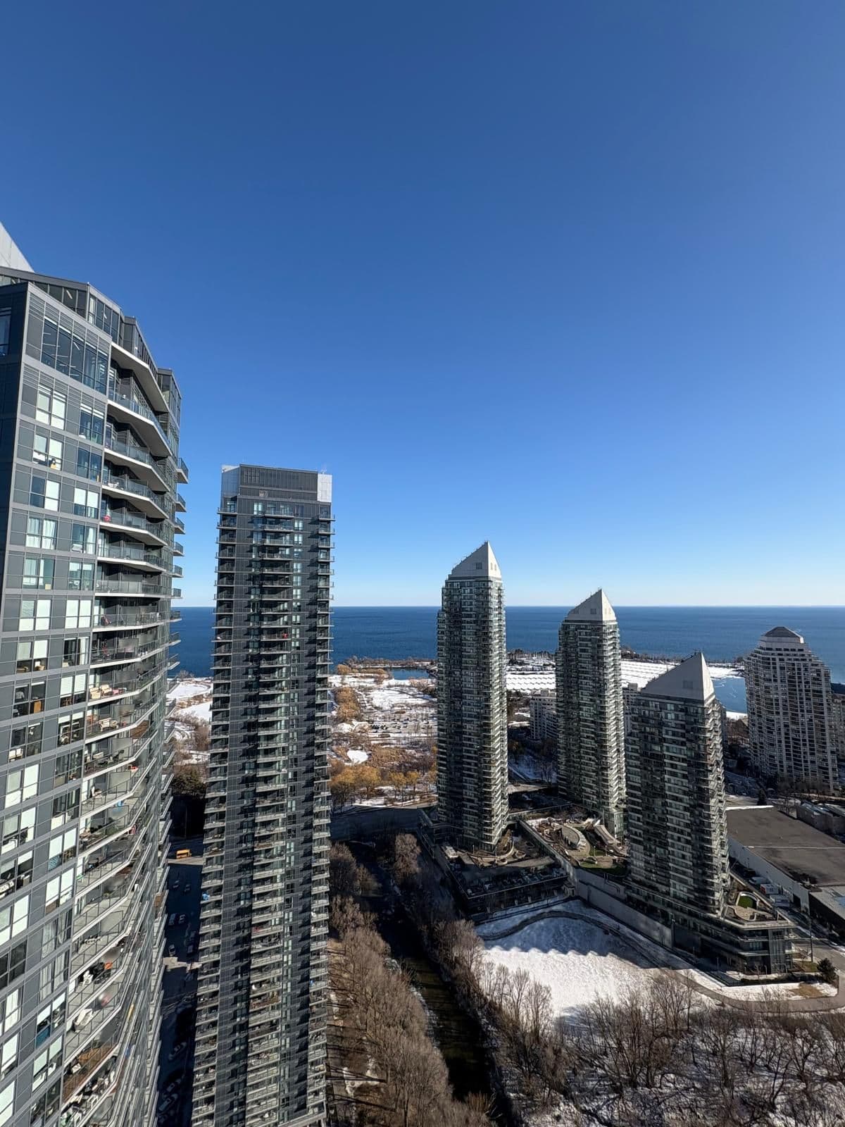 36 Park Lawn Road 3802, Toronto W06, ON M8V 0E5