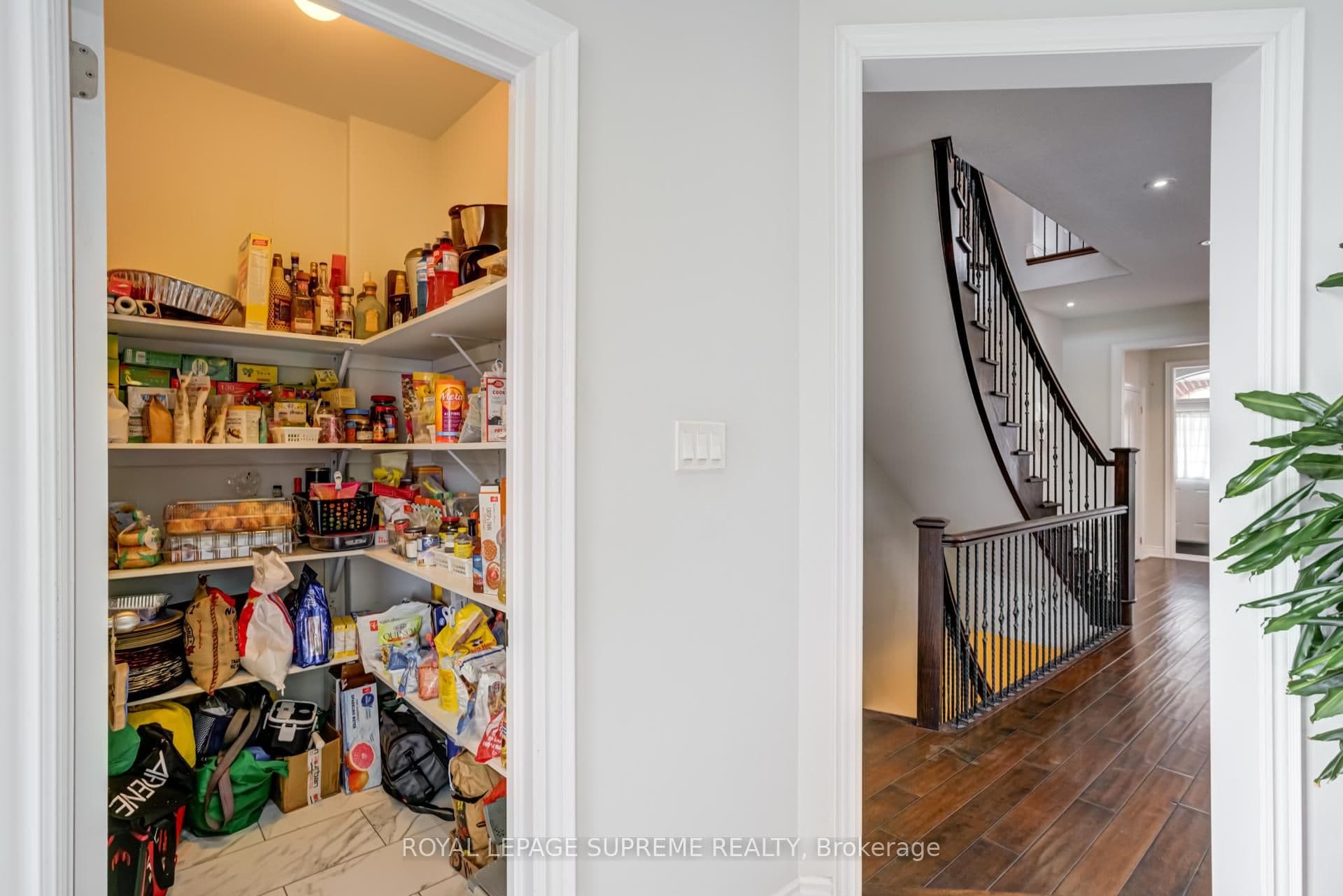 1417 Gilford Road, Innisfil, ON L0L 1R0