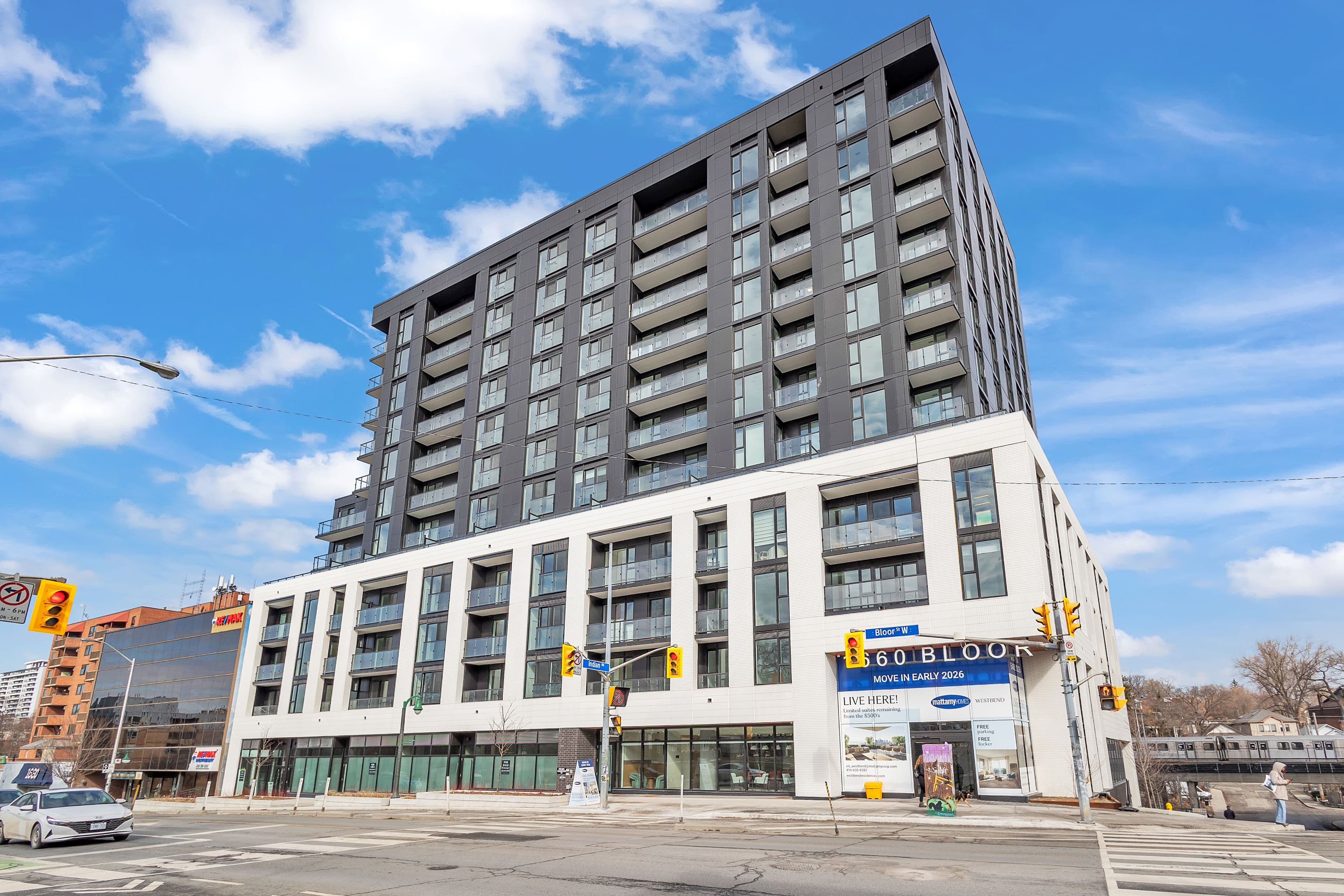 1660 Bloor Street W 414, Toronto W02, ON M6P 0C6