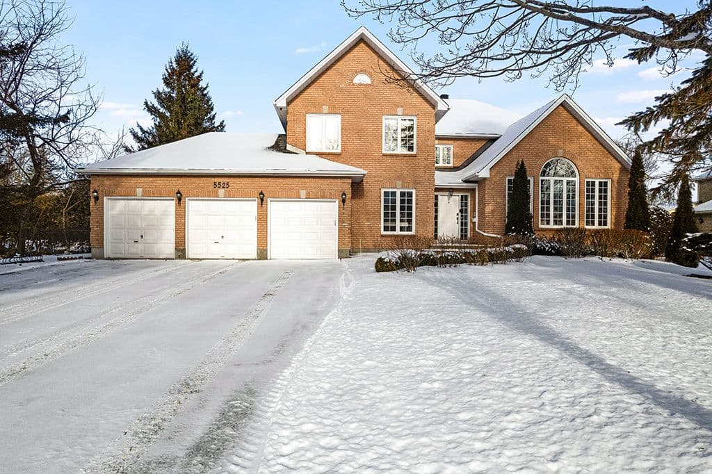 5525 PETTAPIECE Crescent, Manotick - Kars - Rideau Twp and Area, ON K4M 1C6