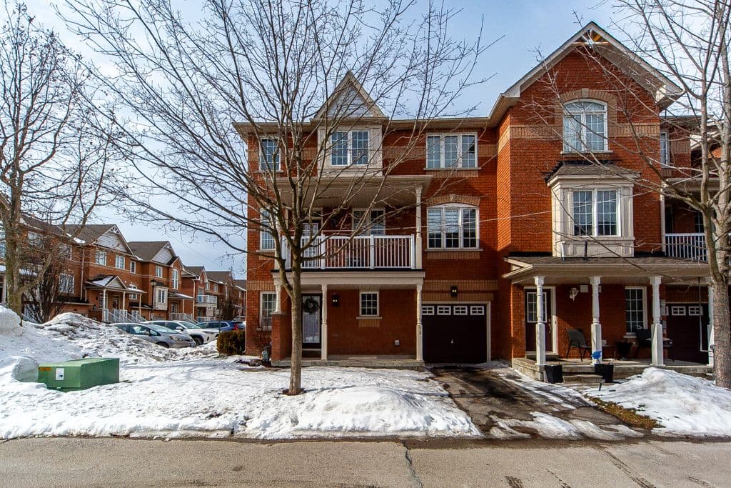 12 Naylor Lane, Ajax, ON L1S 7S7