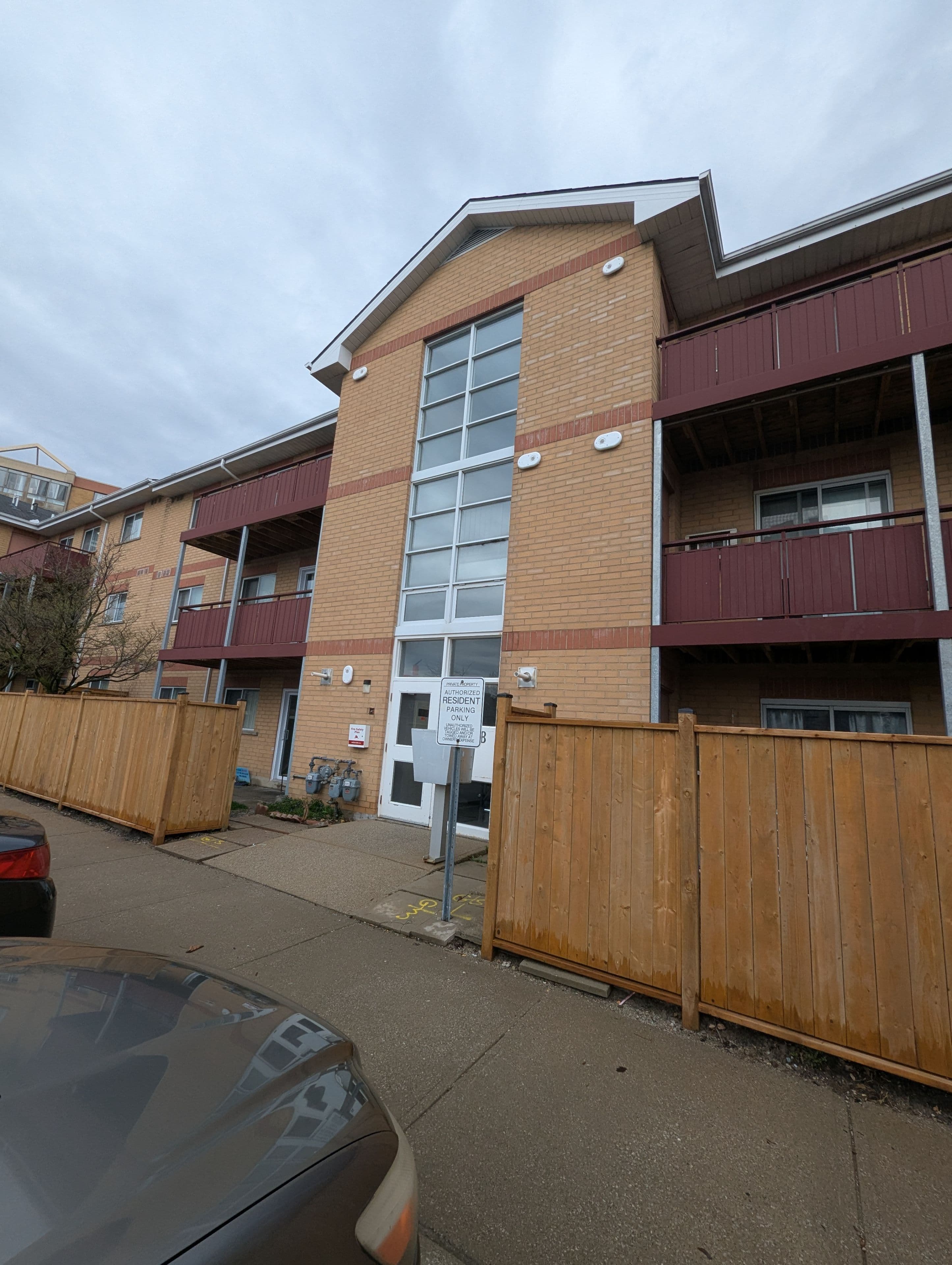 211 Forum Drive 207B, Mississauga, ON L4Z 4C1