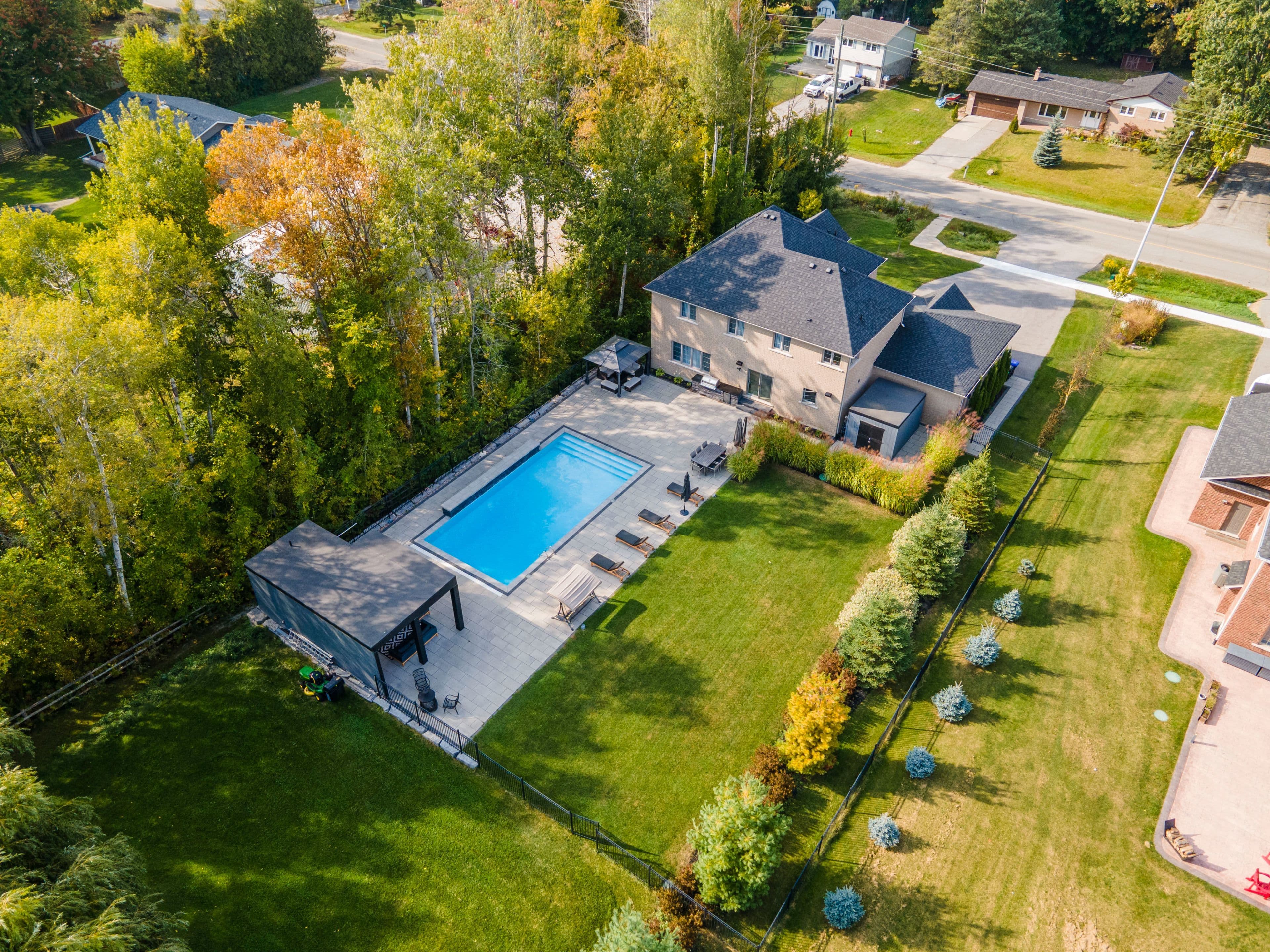 1195 Shore Acres Drive, Innisfil, ON L0L 1R0