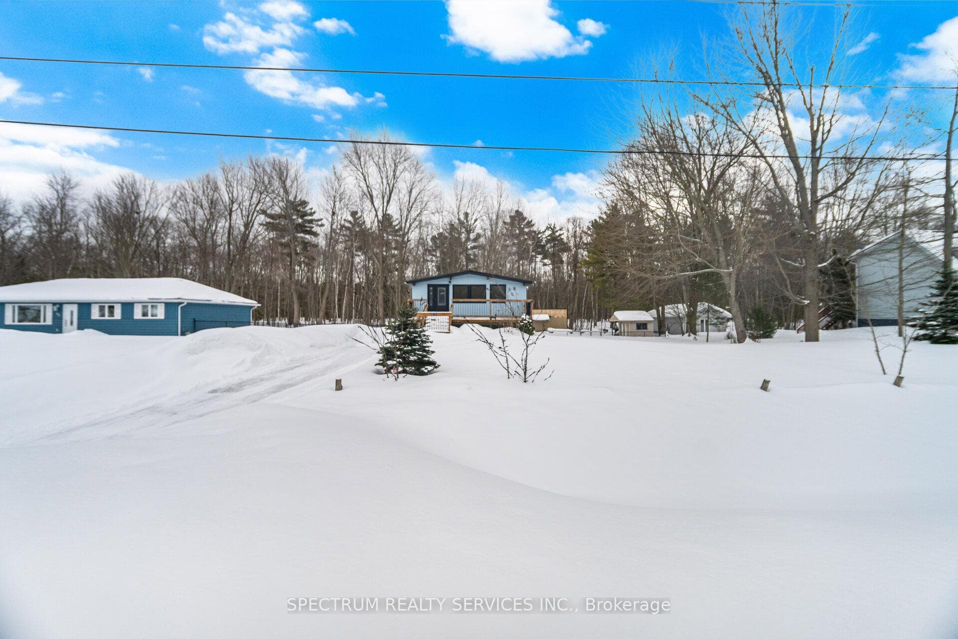161 Antigua Drive, Wasaga Beach, ON L9Z 2S2