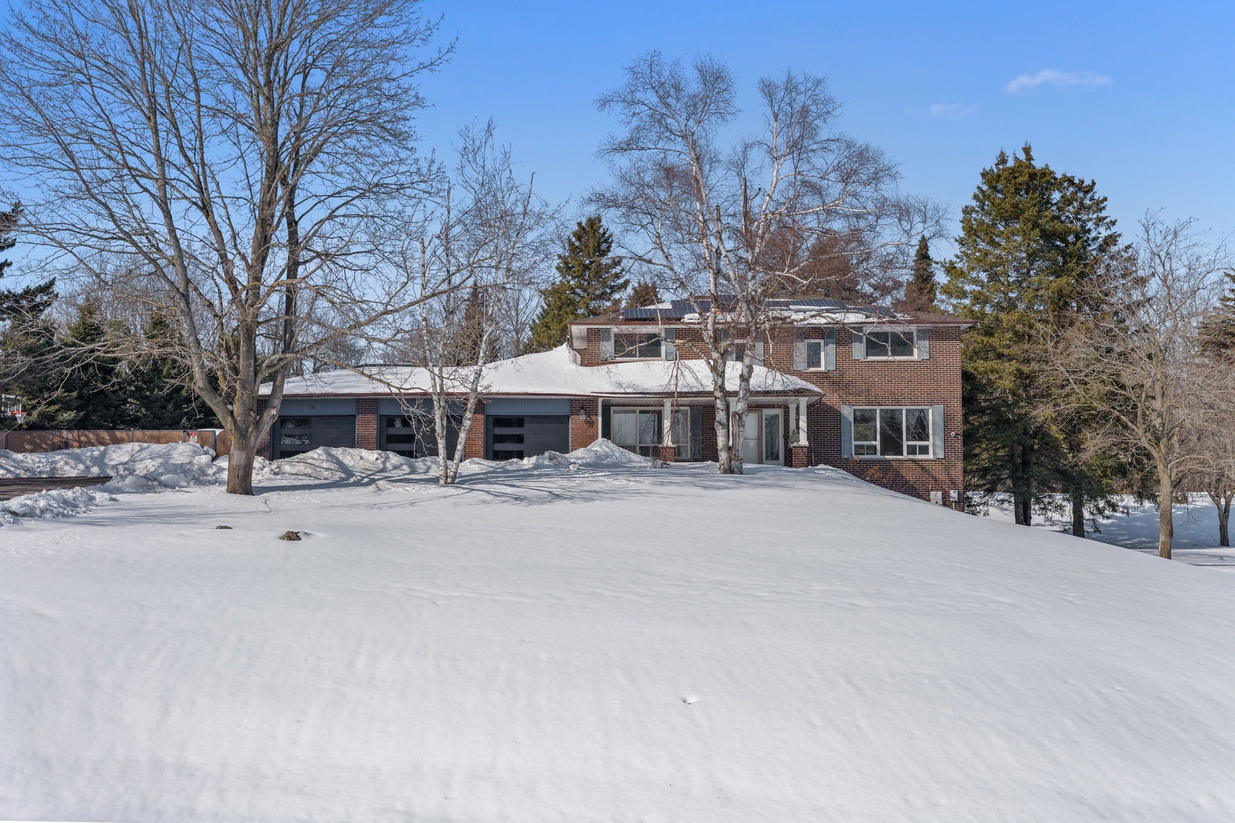 14 Birchview Drive, Caledon, ON L7K 0L5