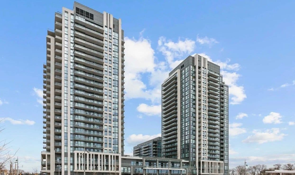 15 Zorra Street W 610, Toronto W08, ON M8Z 0C1