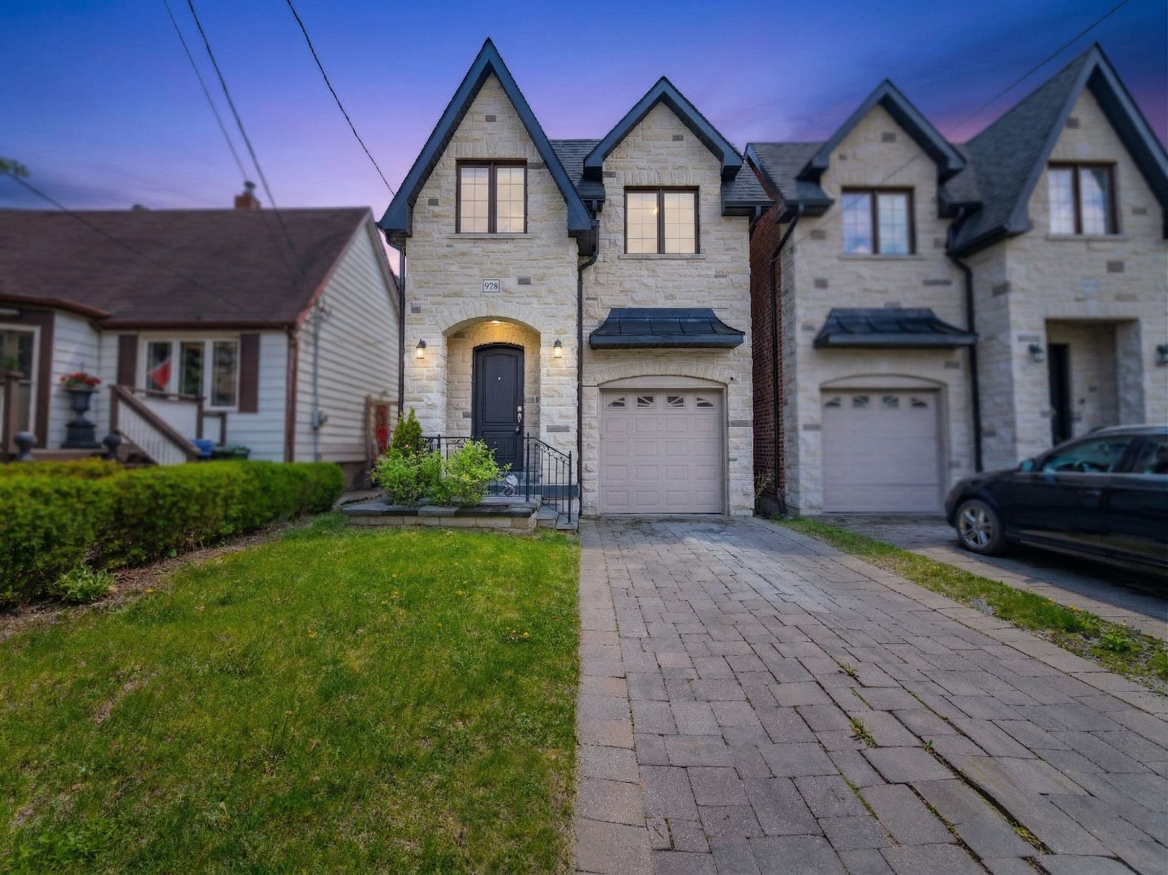97B Craiglee Drive, Toronto E06, ON M1N 2M8