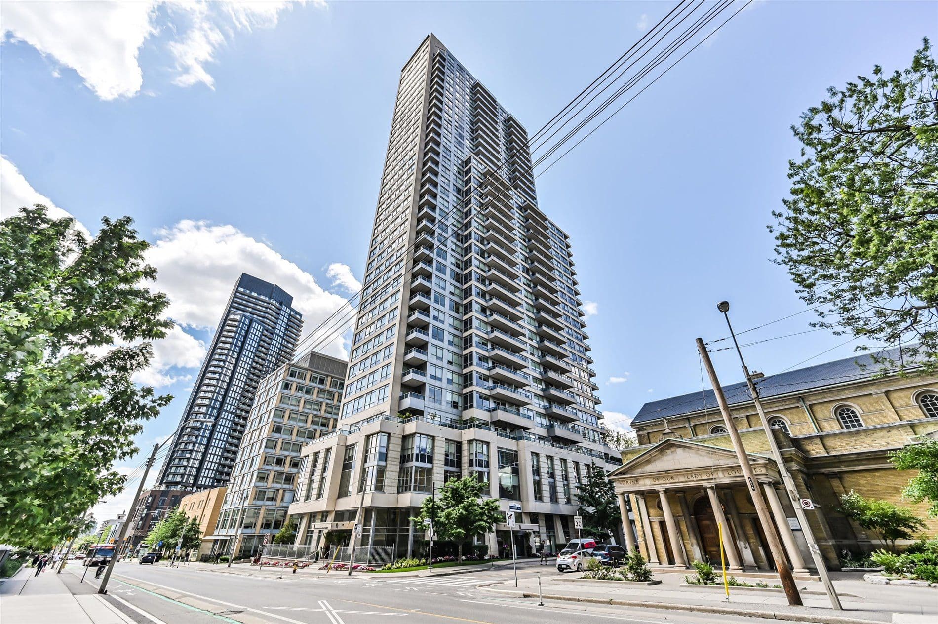 500 Sherbourne Street 907, Toronto C08, ON M4X 1L1