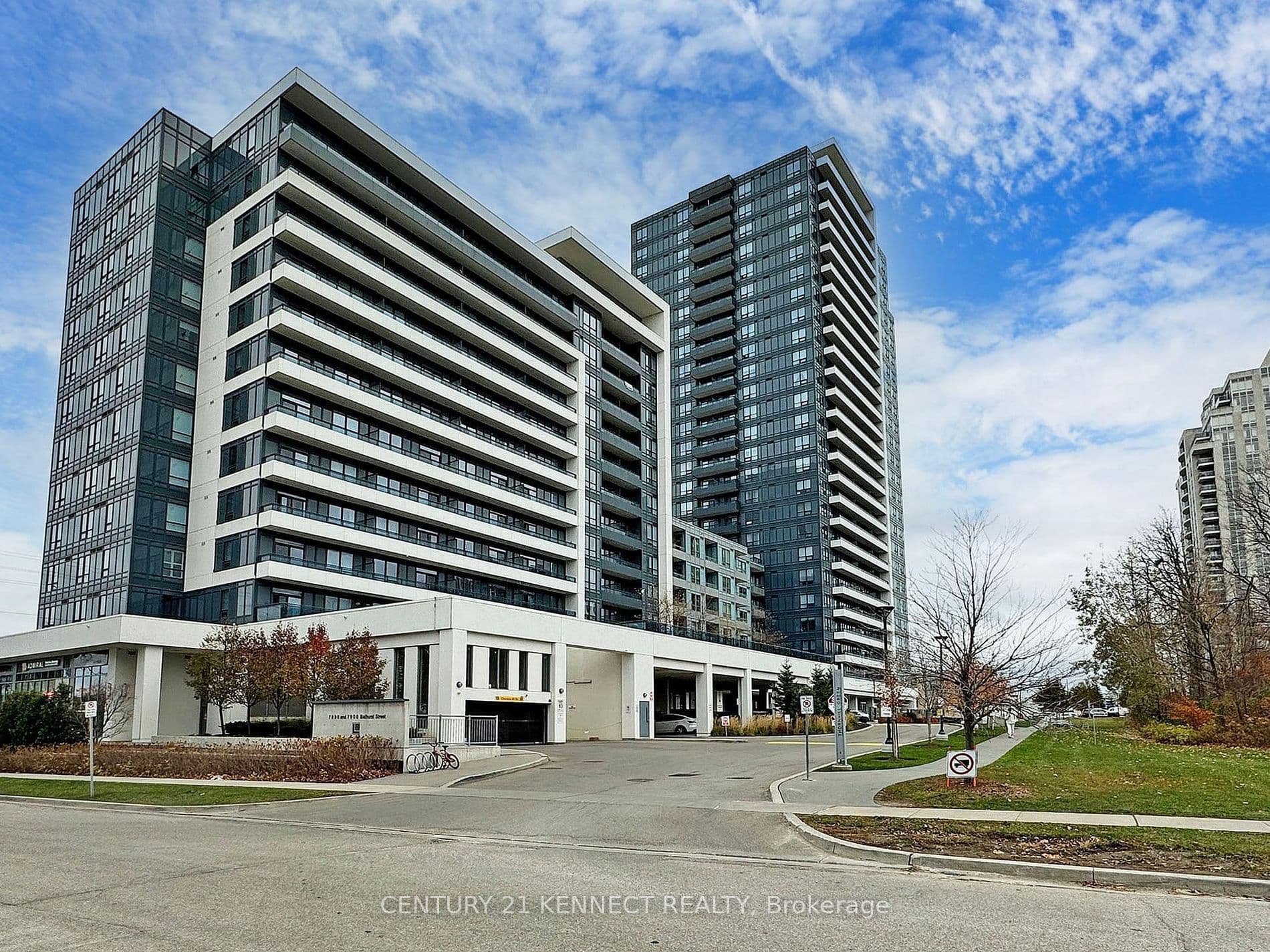 7890 Bathurst Street 2311, Vaughan, ON L4J 0J8