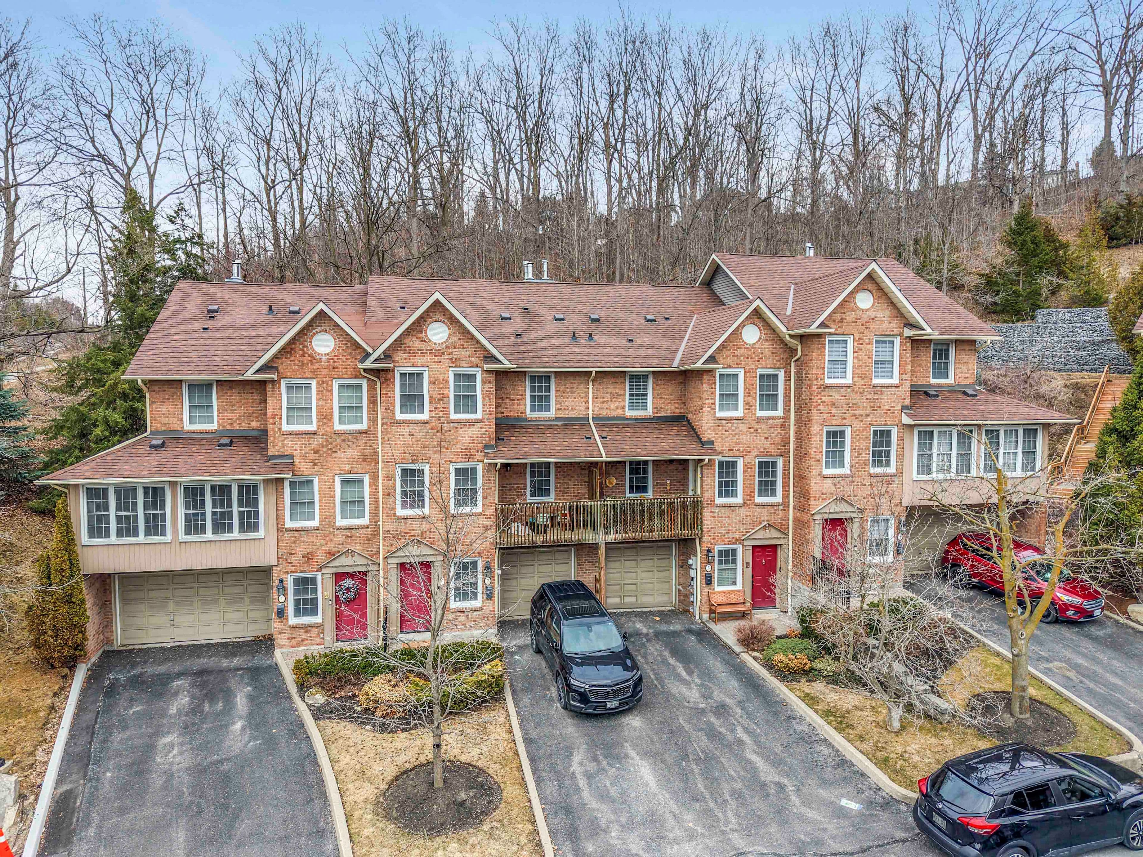 3 Warbrick Lane, Caledon, ON L7E 1G3