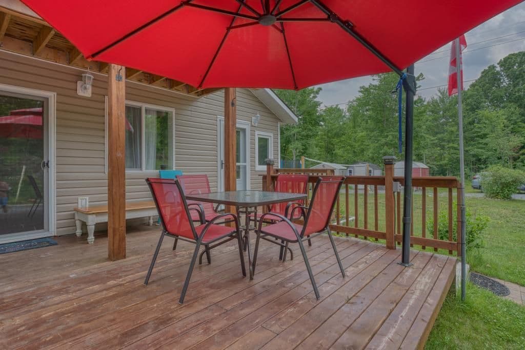 1073 Freeman Lane, Frontenac, ON K0H 1T0