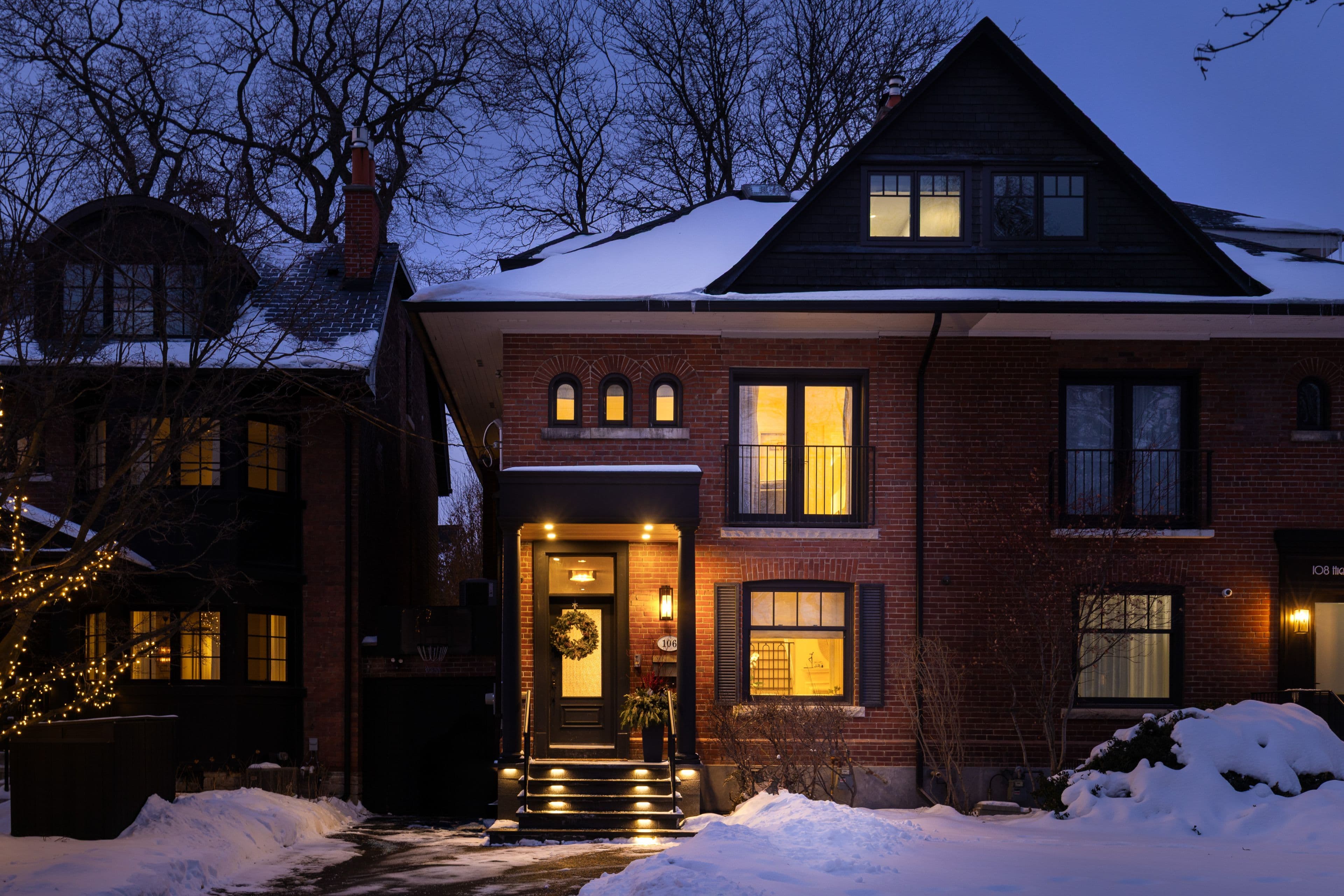 106 Highland Avenue, Toronto C09, ON M4W 2A6