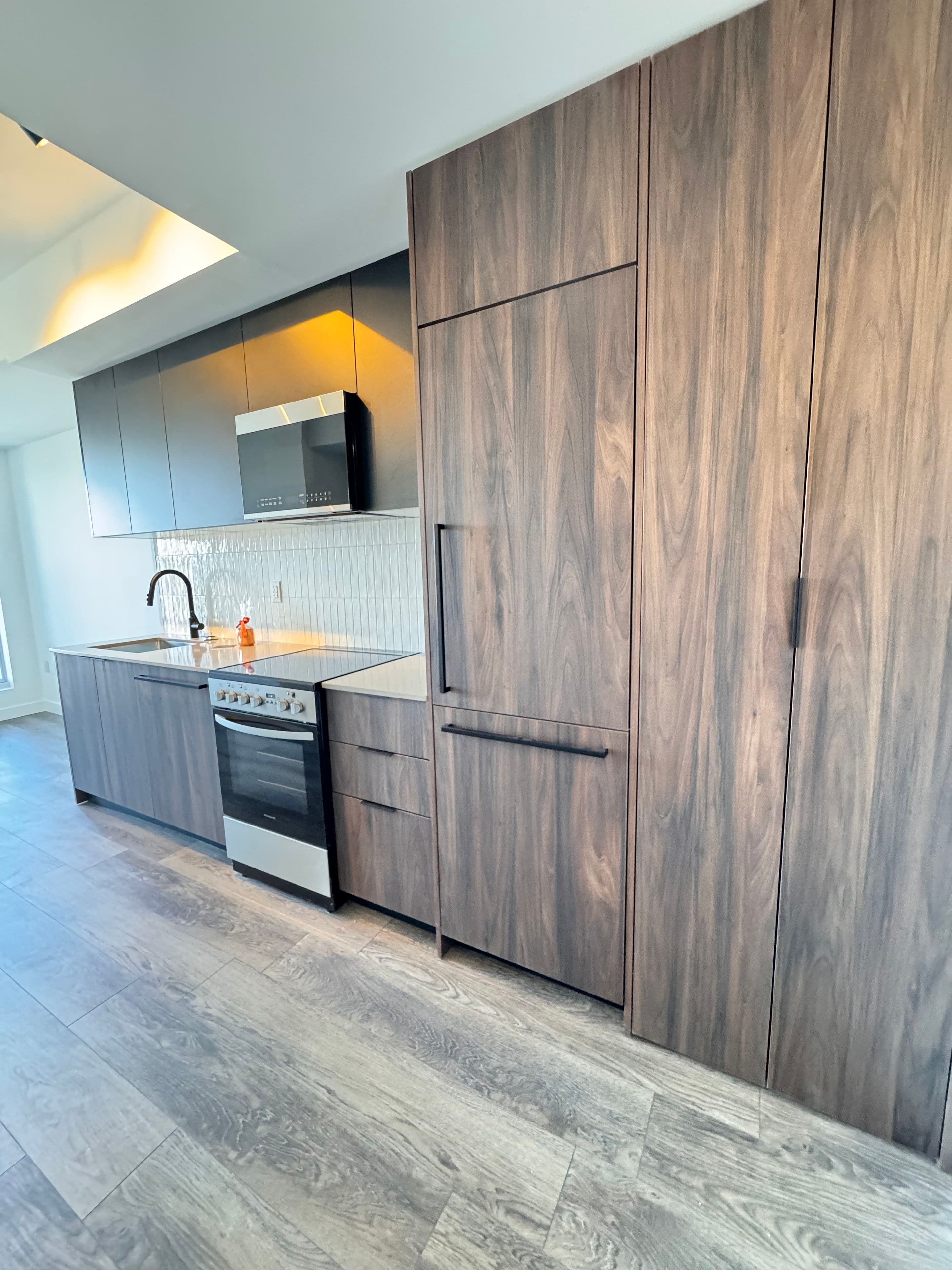 1635 MILITARY Trail 509, Toronto E10, ON M1C 1B2