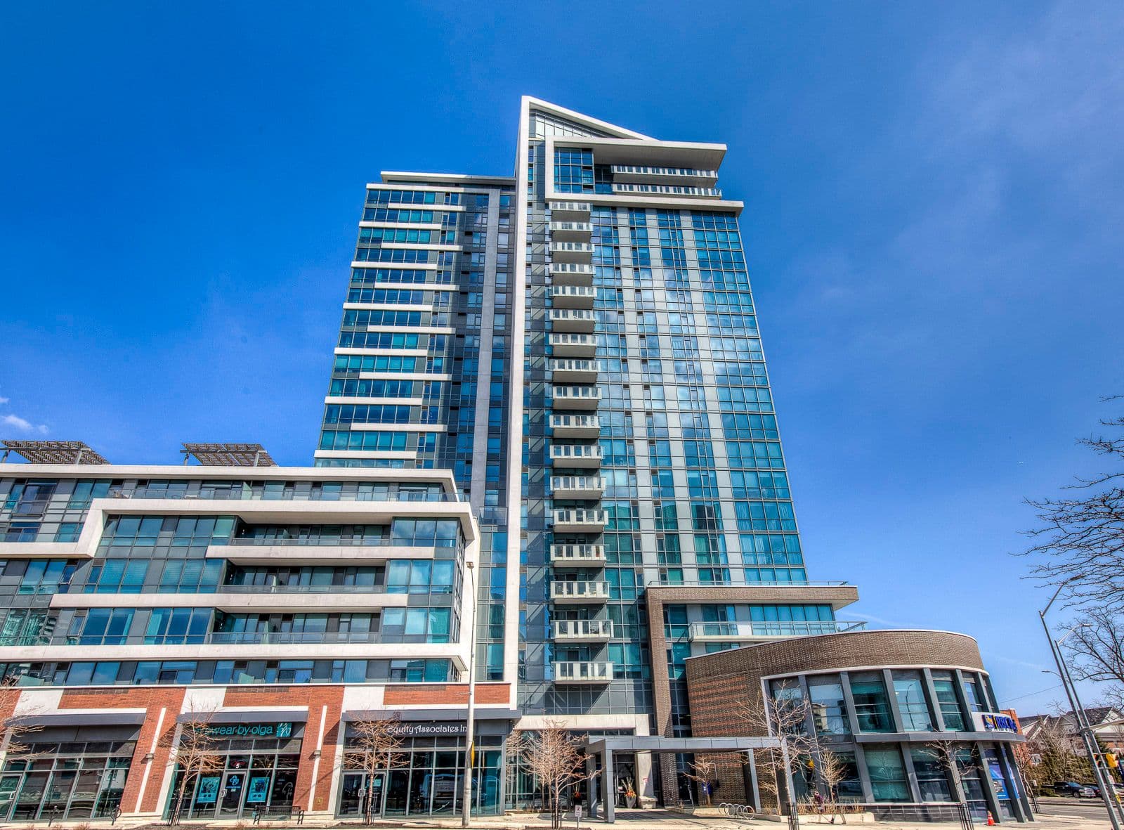 1 Hurontario Street 308, Mississauga, ON L5G 0A3