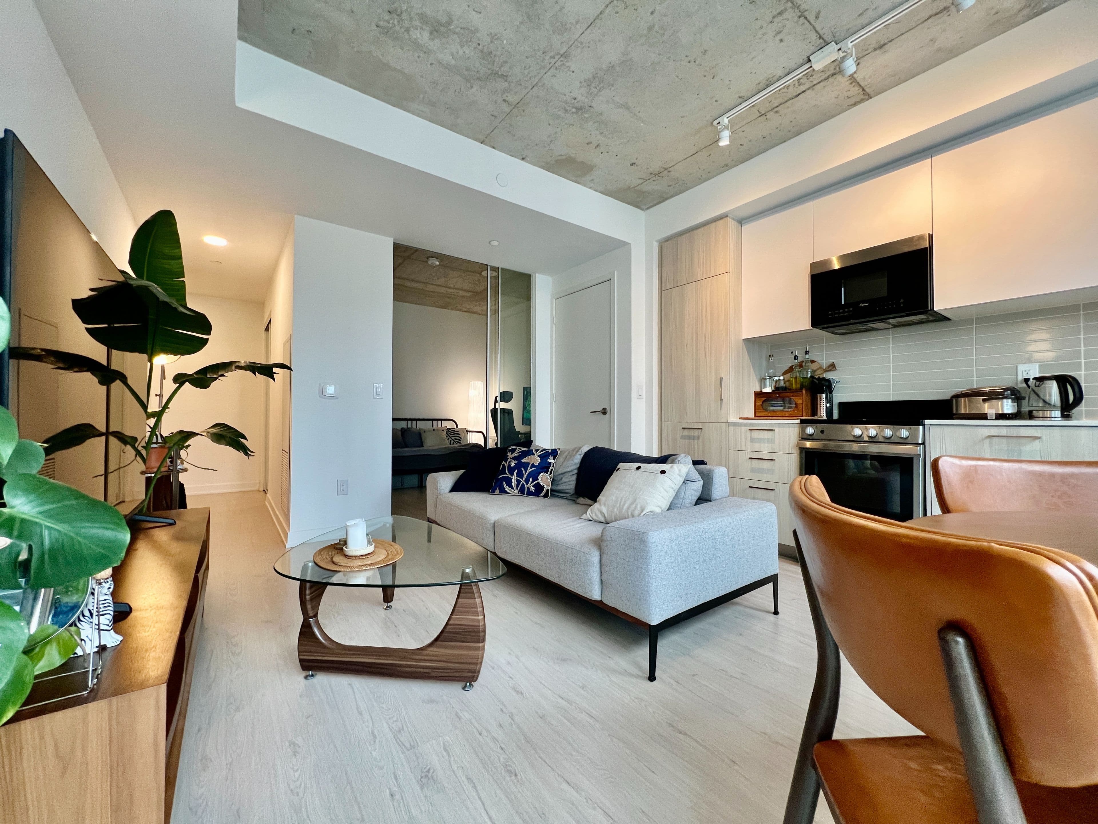 65 Mutual Street 2605, Toronto C08, ON M5B 2A9