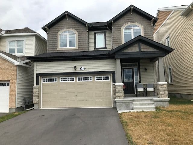 937 Shimmerton Circle, Kanata, ON K2R 1G9
