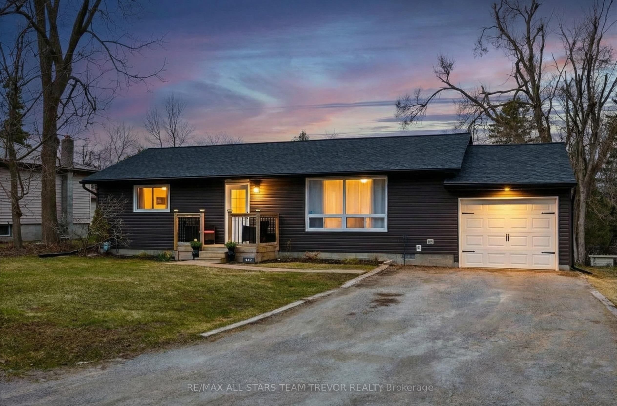 512 Sarah Street, Brock, ON L0K 1A0, Brock