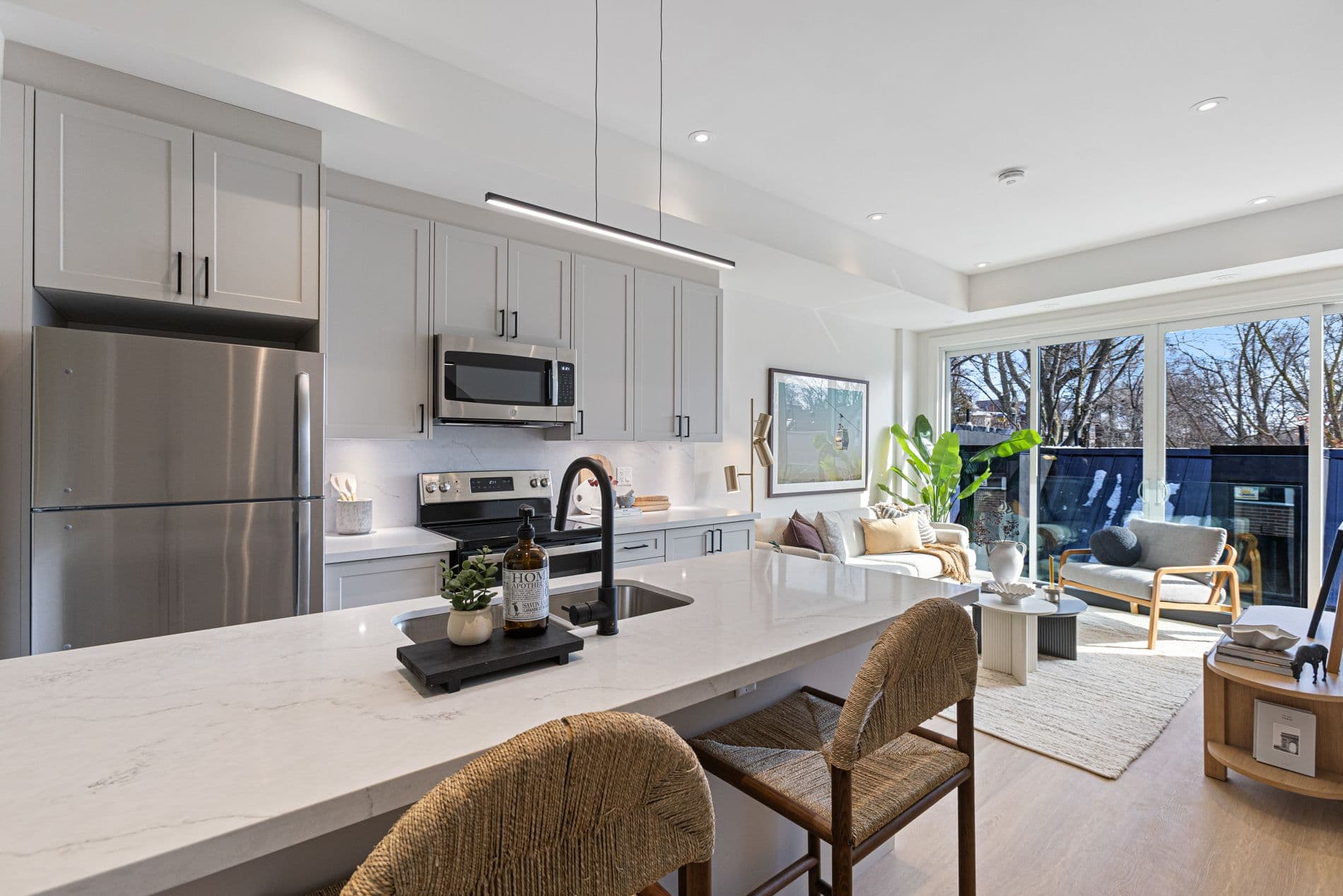 53 Harriet Street D, Toronto E01, ON M4L 2G1