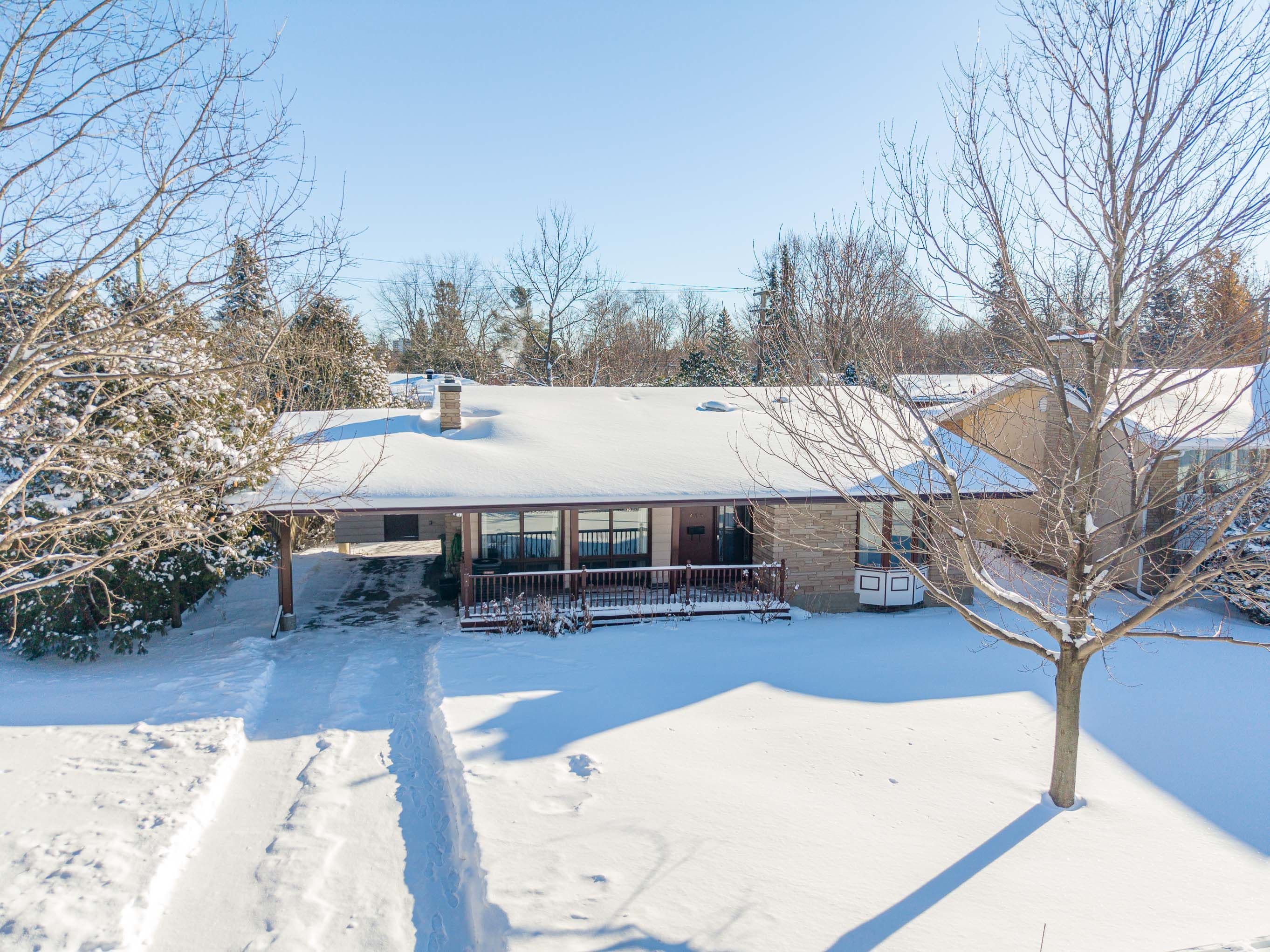 2681 NORBERRY Crescent, Billings Bridge - Riverside Park and Area, ON K1V 6N3