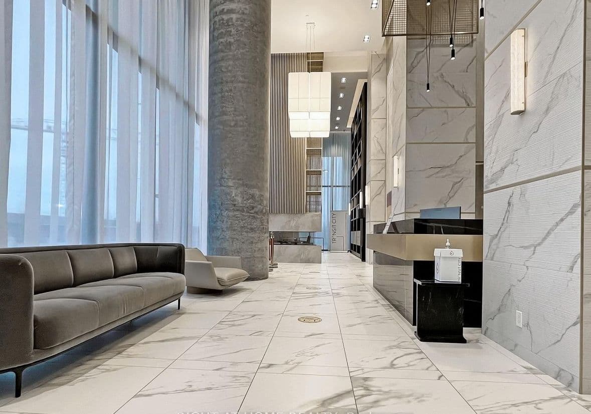 950 Portage Parkway 3011, Vaughan, ON L4K 3W4