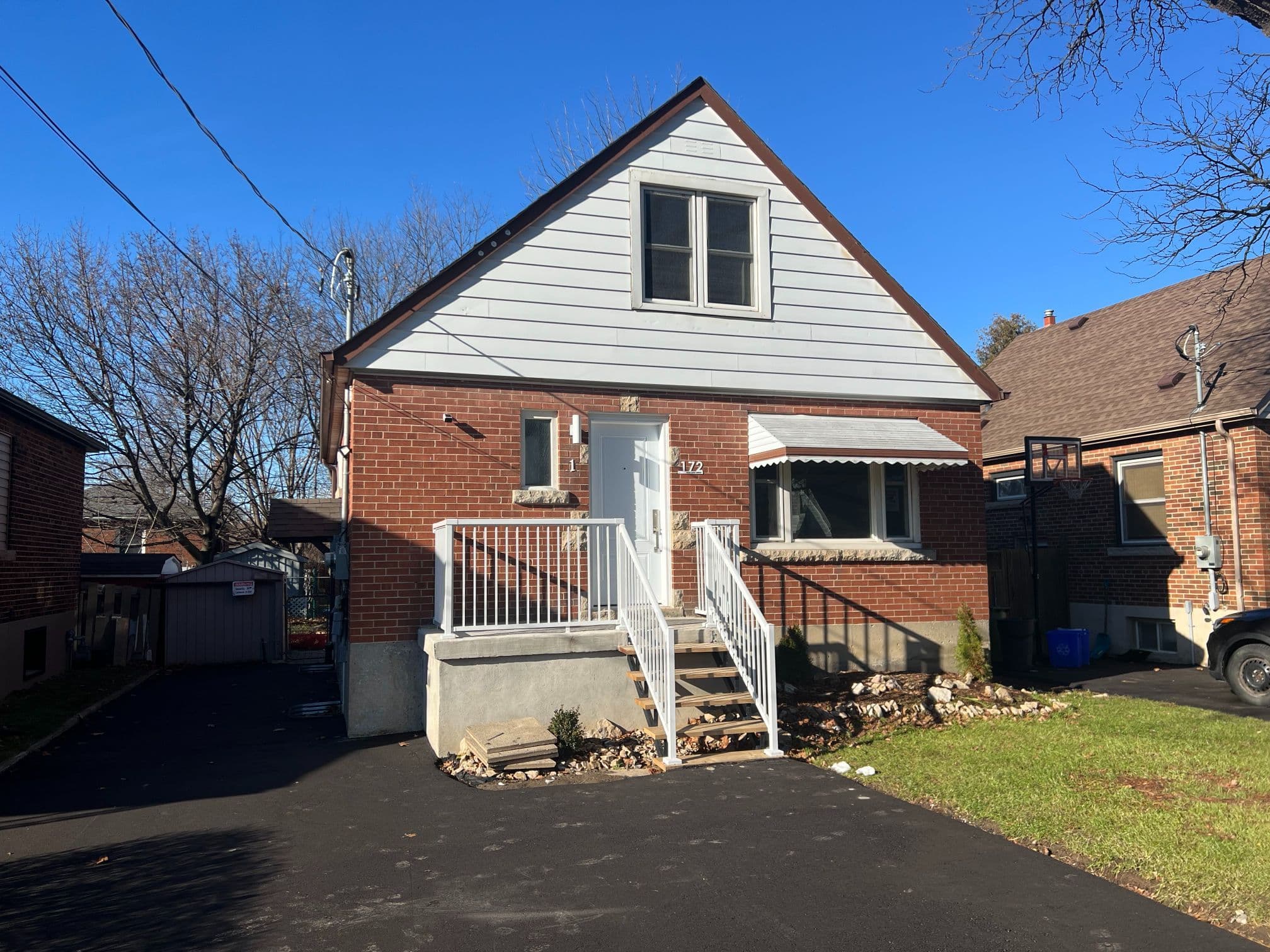 172 East 34th Street Unit 2, Hamilton, ON L8V 3W6