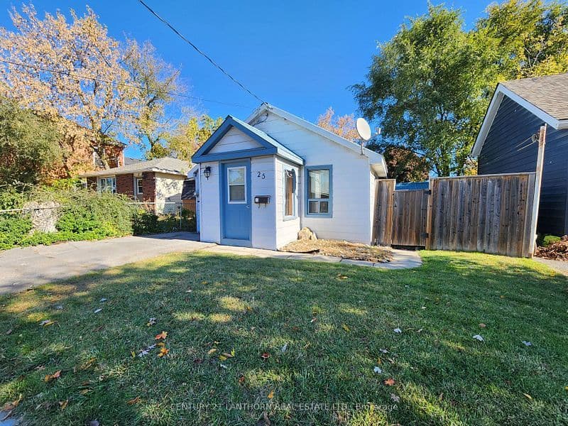 25 Bettes Street, Belleville, ON K8N 3W5