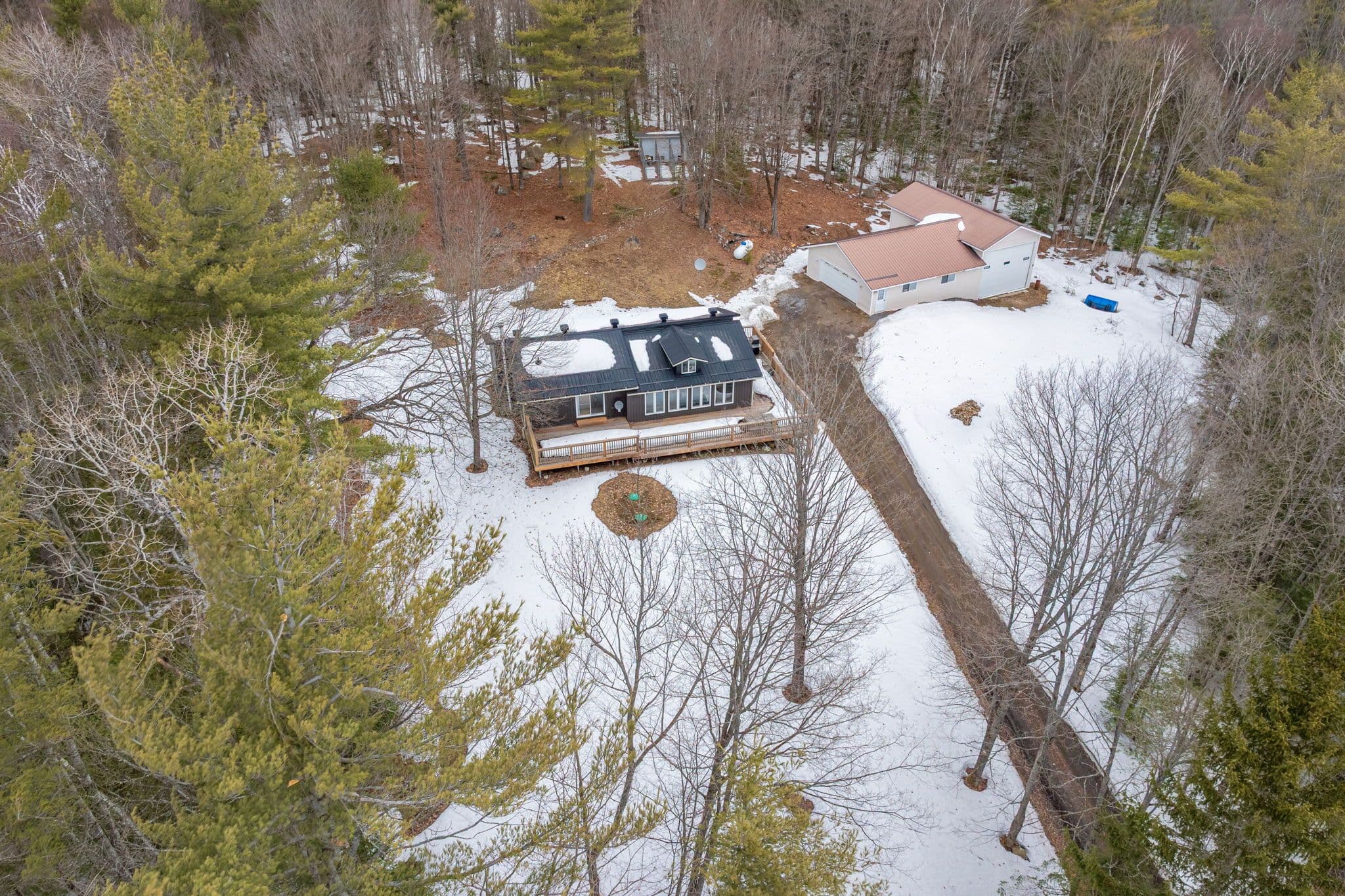 1183 Echo Lake Road, Lake of Bays, ON P0B 1A0