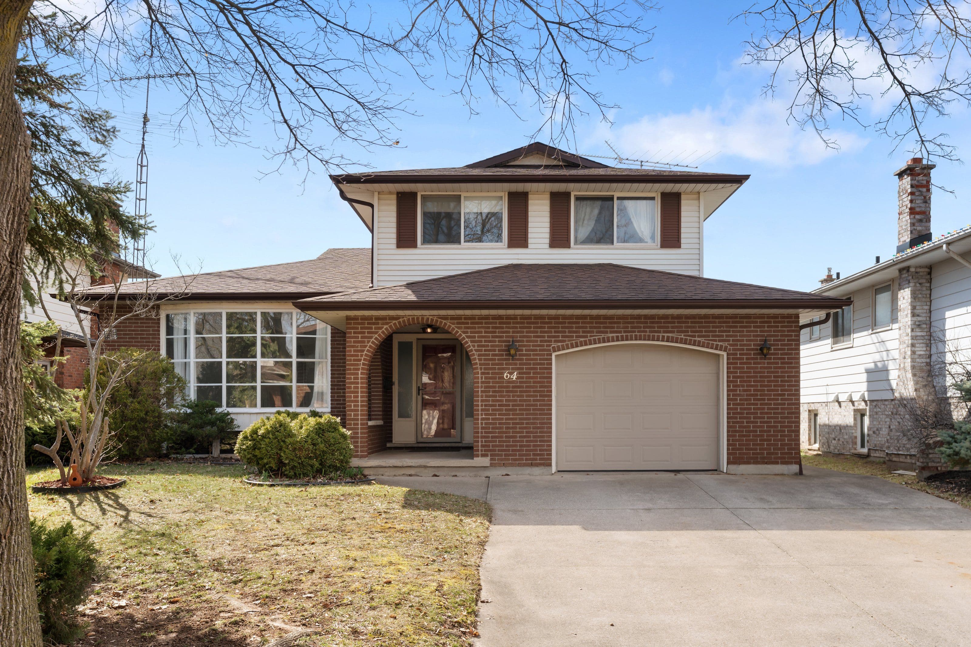 64 Adel Drive, St. Catharines, ON L2M 7E6