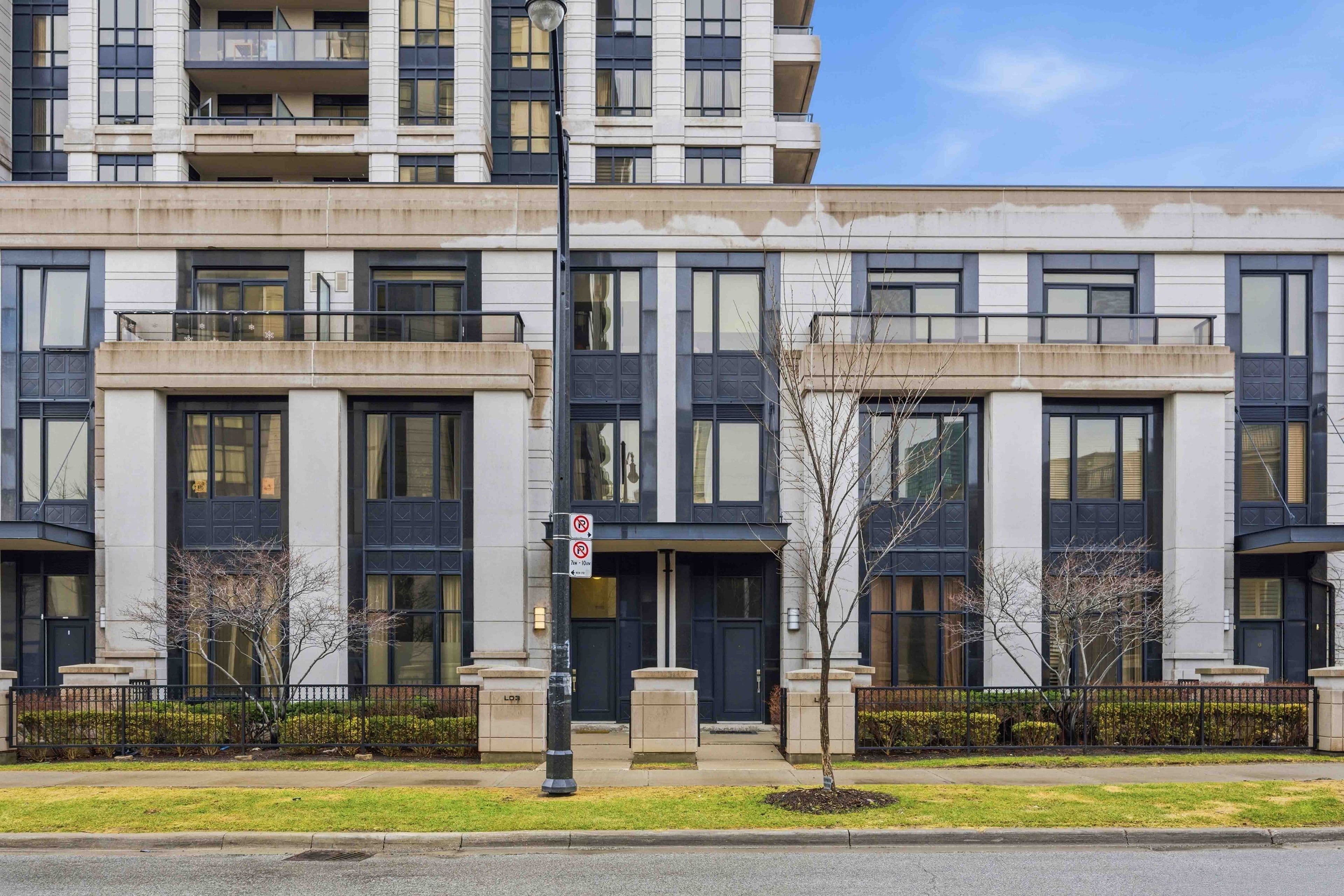 100 Harrison Garden Boulevard L003, Toronto C14, ON M2N 0C2