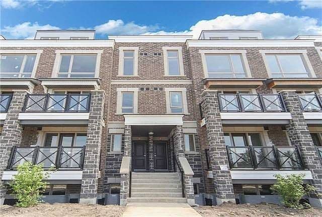 50 Dunsheath Way 611, Markham, ON L6B 1N3