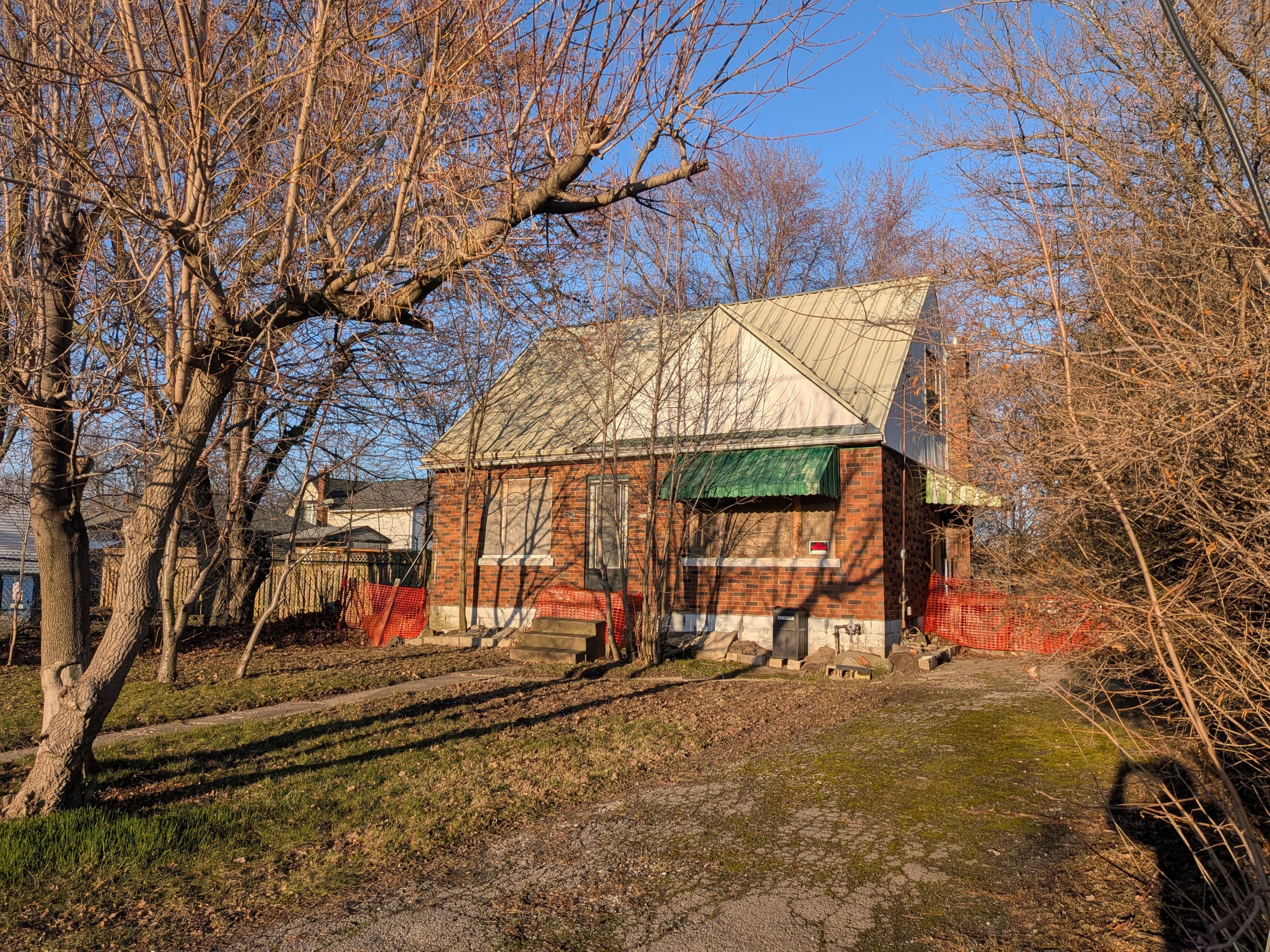 2936 Dorchester Road, Niagara Falls, ON L2J 2Z5