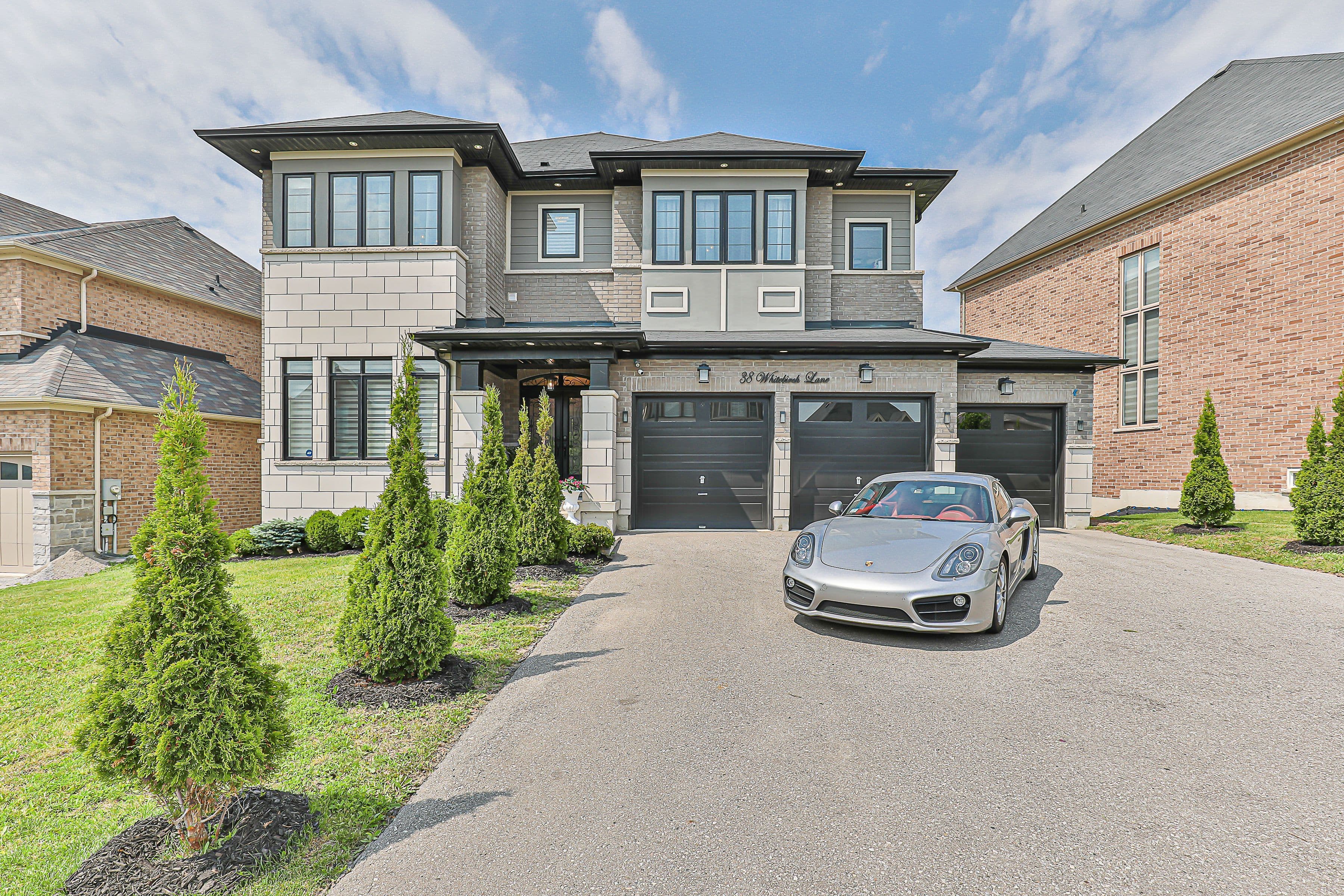 38 Whitebirch Lane, East Gwillimbury, ON L9N 0P7