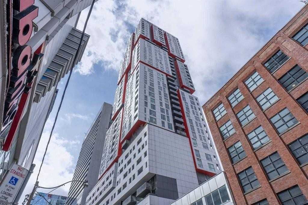 318 Richmond Street W 914, Toronto C01, ON M5V 0B4