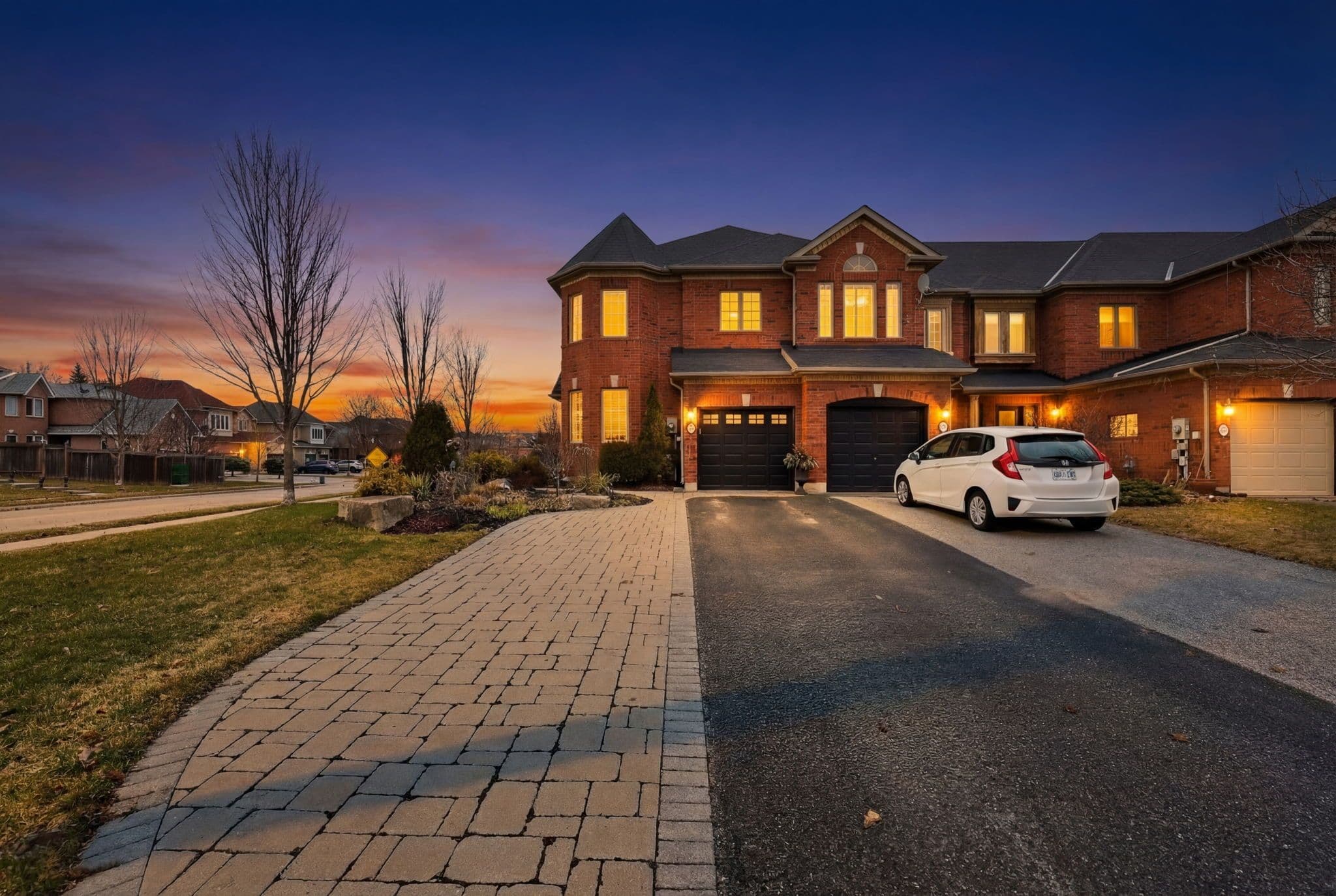 577 Osler Court, Newmarket, ON L3X 2P4