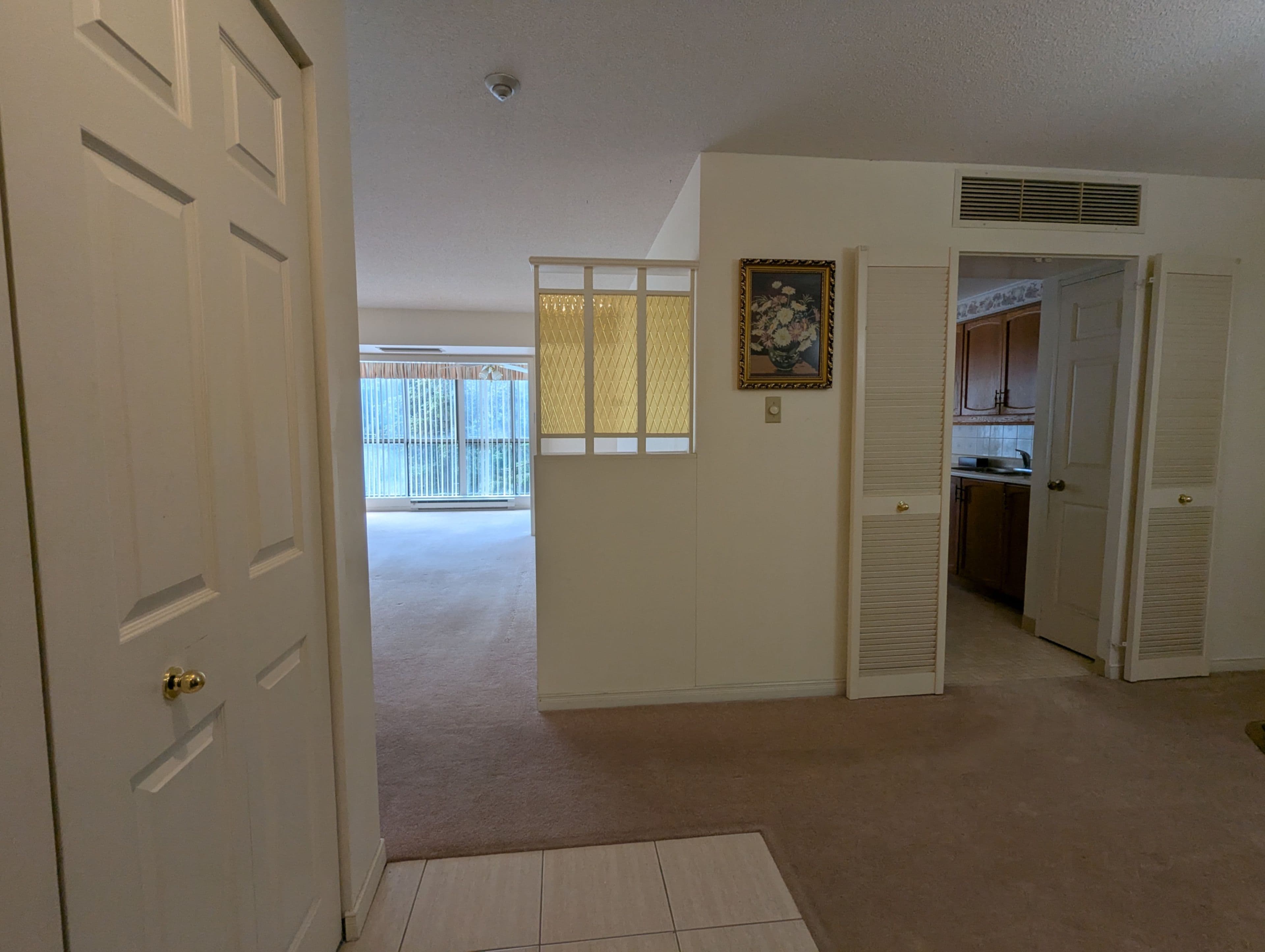 265 Westcourt Place 306, Waterloo, ON N2L 6E4