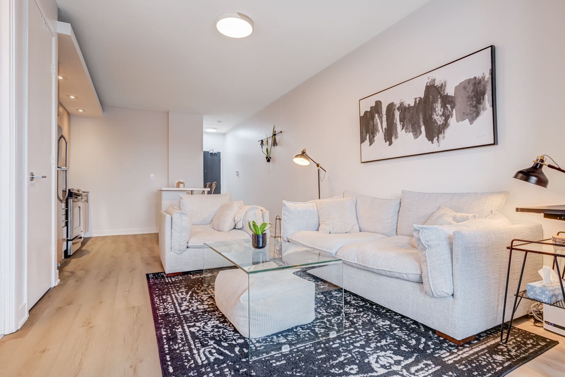 165 Legion Road N 2623, Toronto W06, ON M8Y 0B3