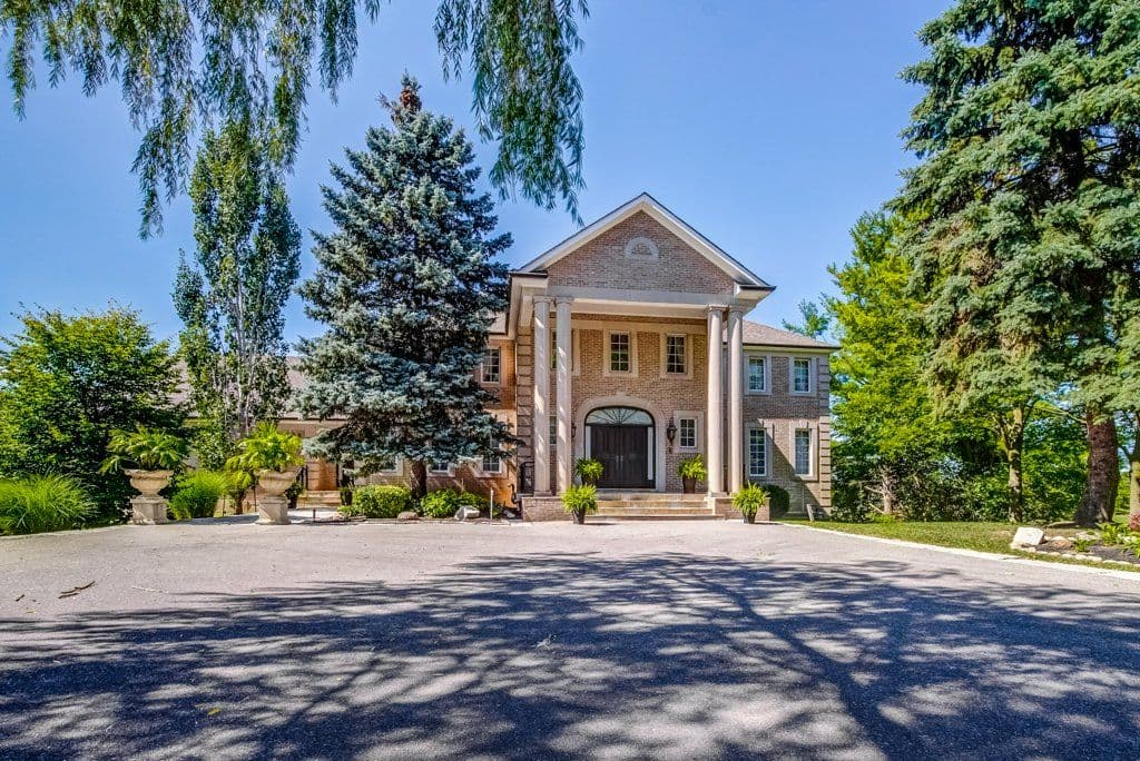118 Cowan Drive, Vaughan, ON L4L 3E9