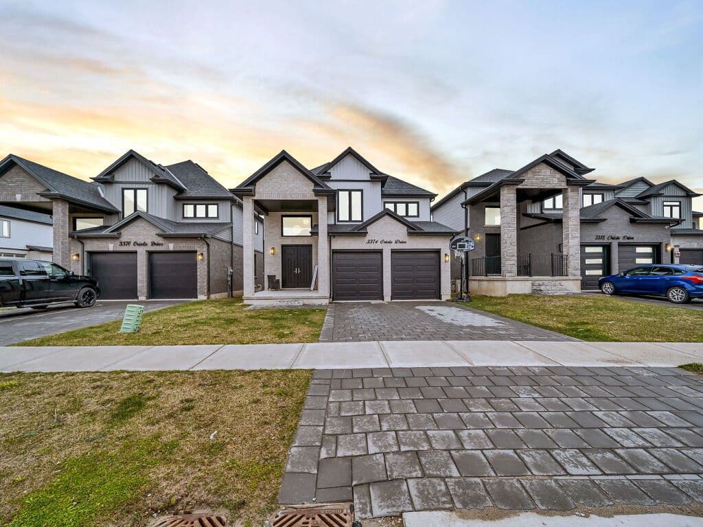 3374 Oriole Drive, London South, ON N6M 0K1