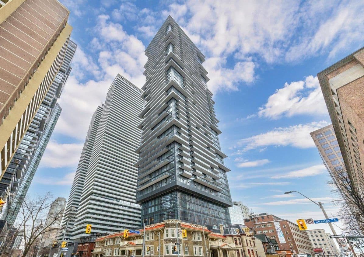 634 Church Street 2606, Toronto C08, ON M4Y 2G3