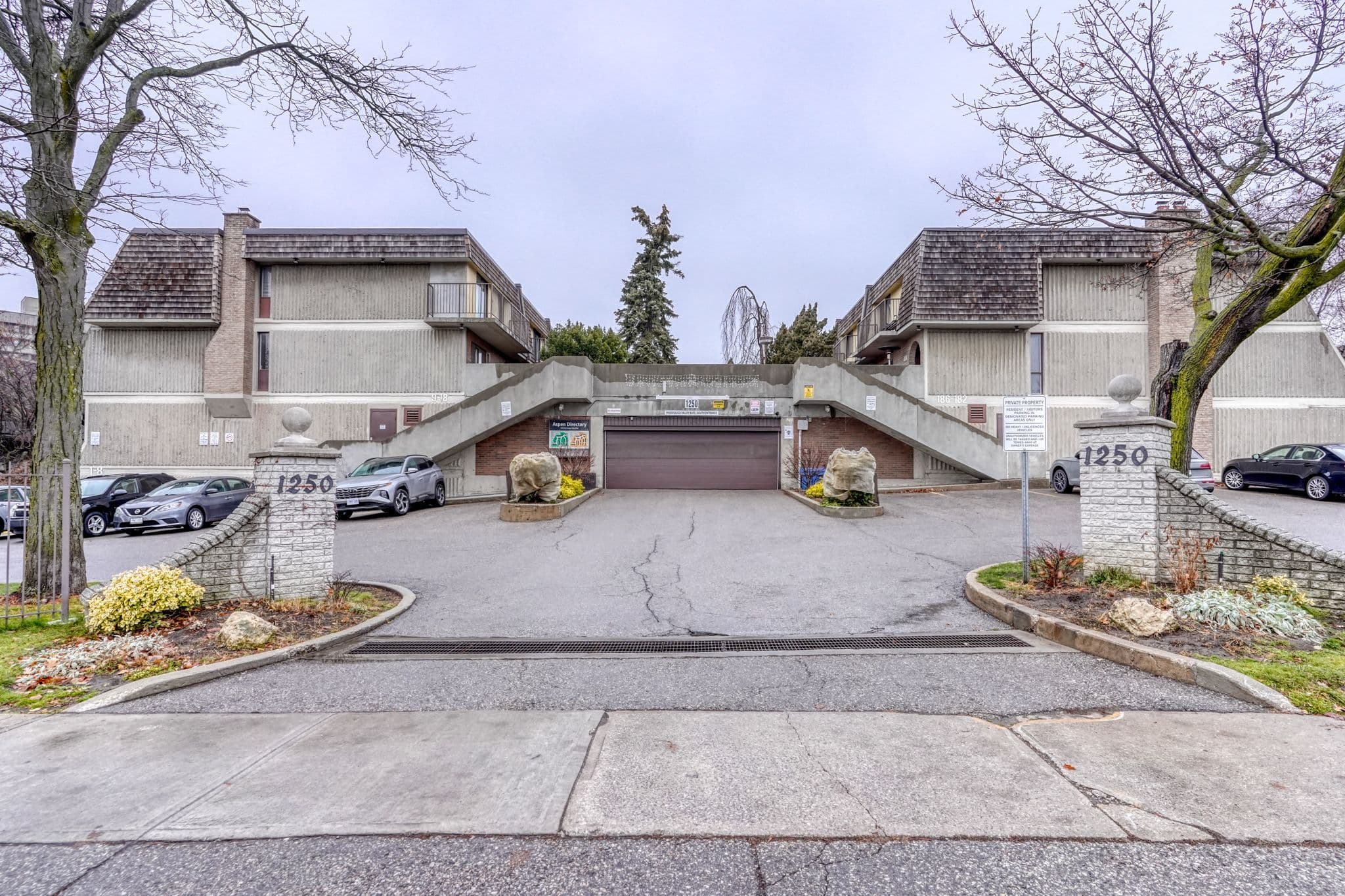 1250 Mississauga Valley Boulevard S 182, Mississauga, ON L5A 3R6