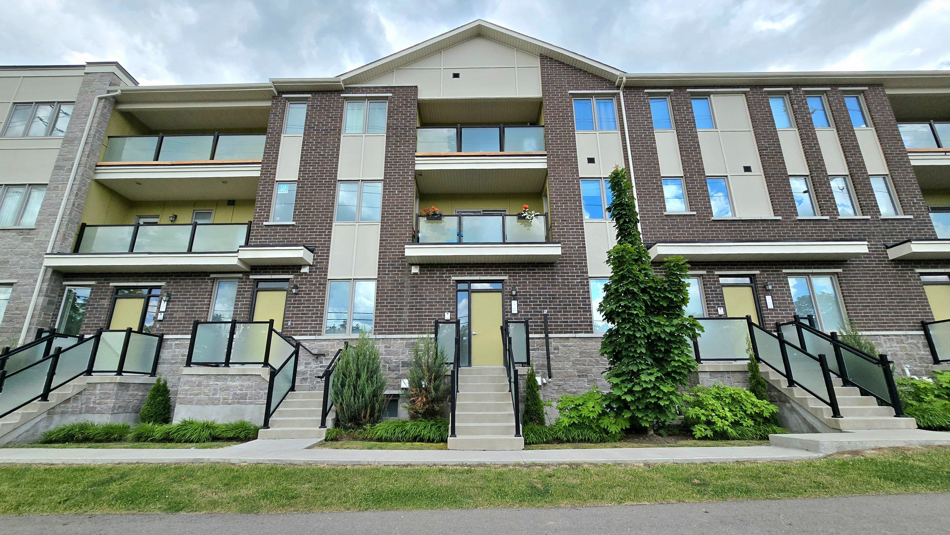 1148 Dragonfly Avenue 408, Pickering, ON L1X 0H5