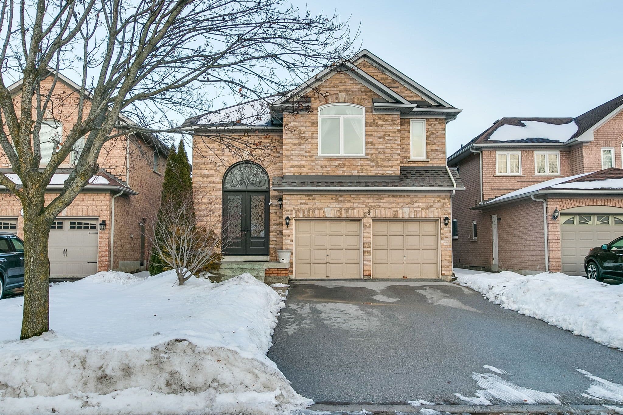 68 Grandlea Crescent, Markham, ON L3S 4A3